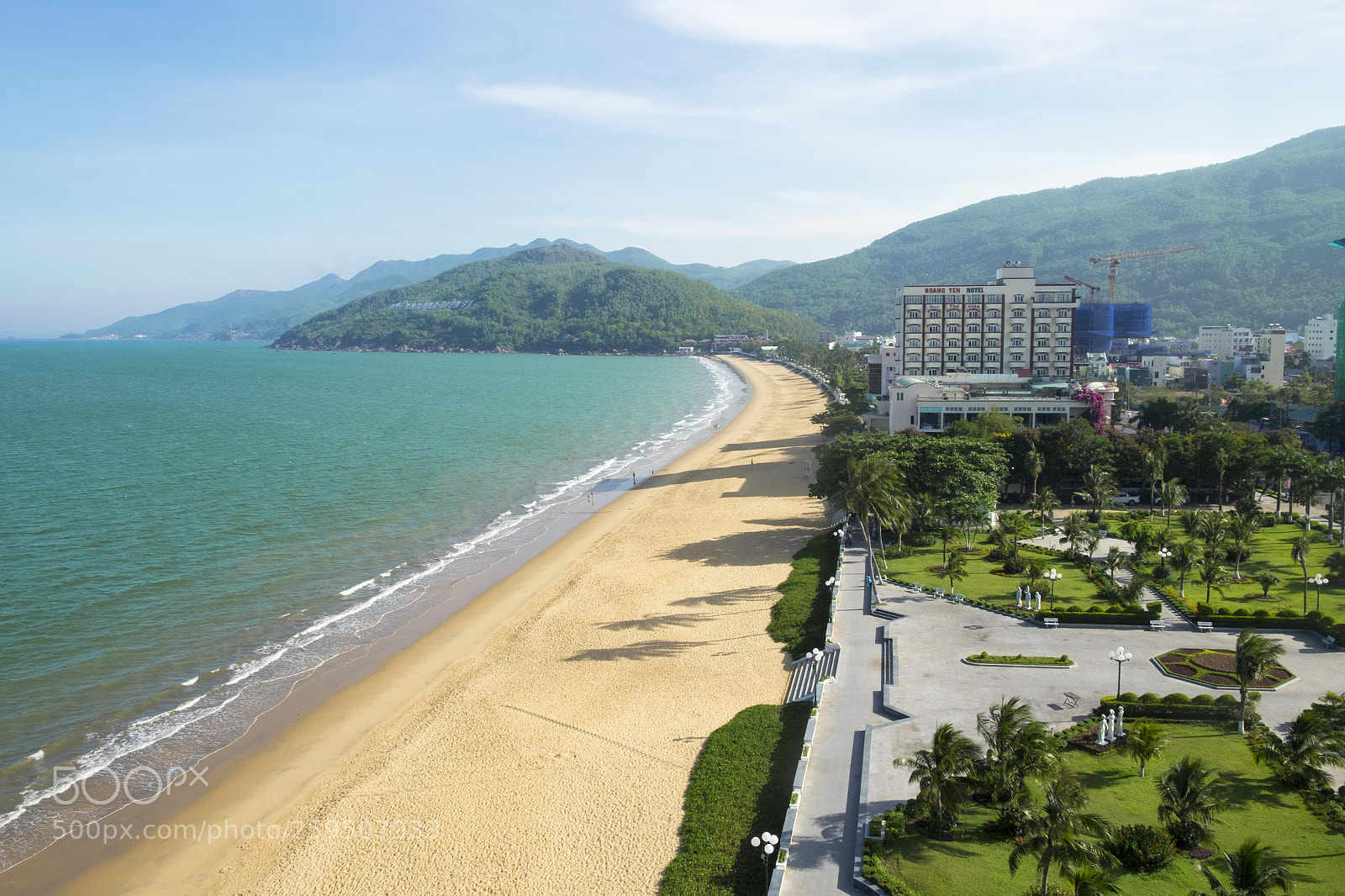 Fujifilm X-T10 sample photo. Coastal city photography