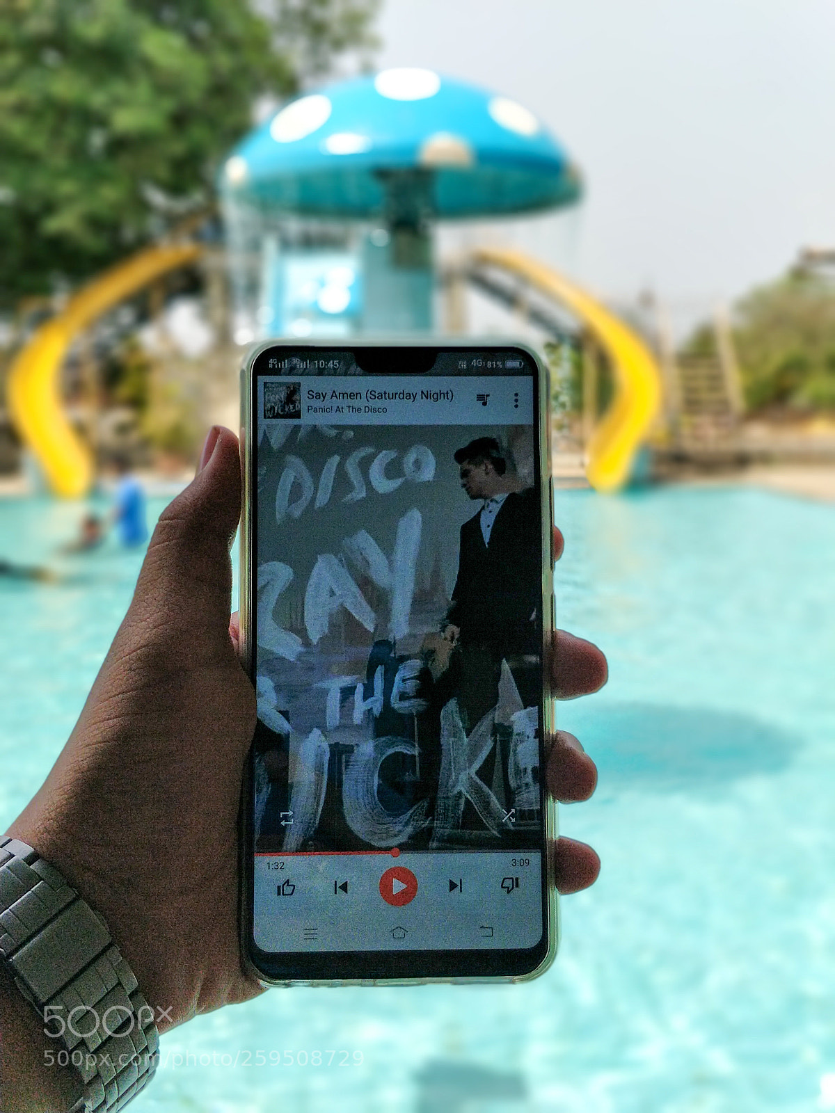 OnePlus 5 sample photo. Peace photography