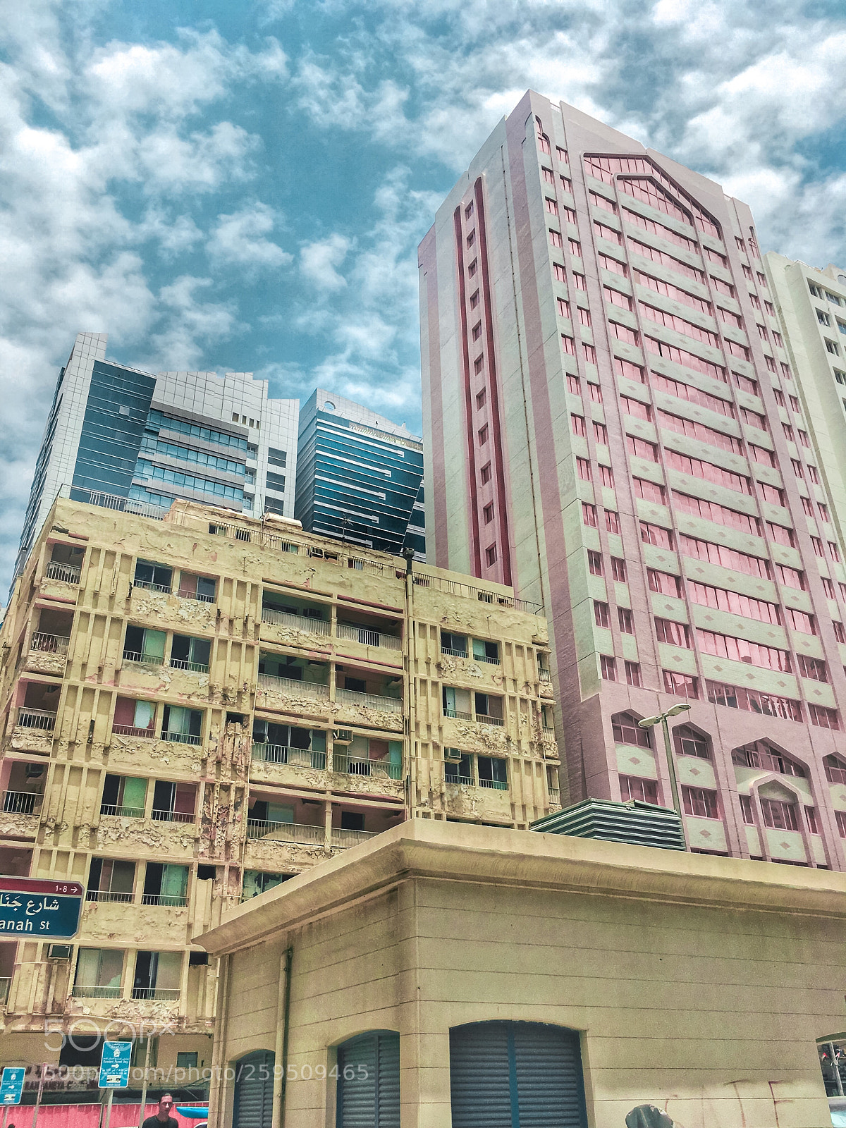 Apple iPhone SE sample photo. Architecture  photography