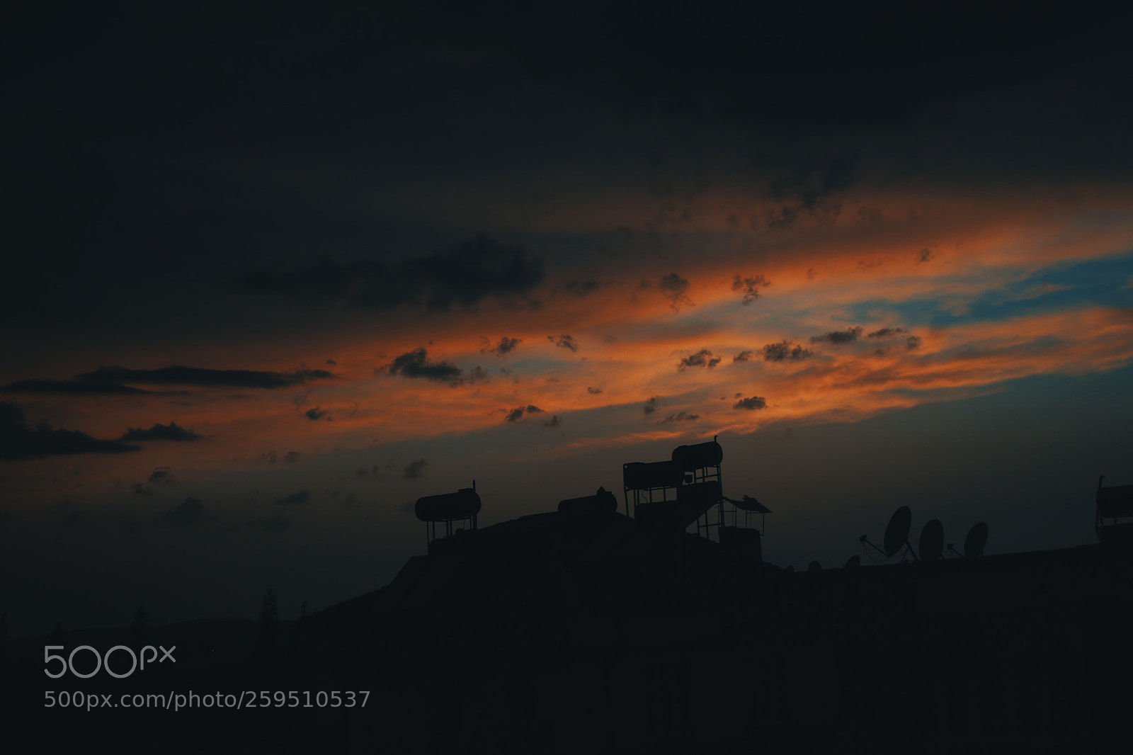 Canon EOS 80D sample photo. Sunset golden  photography