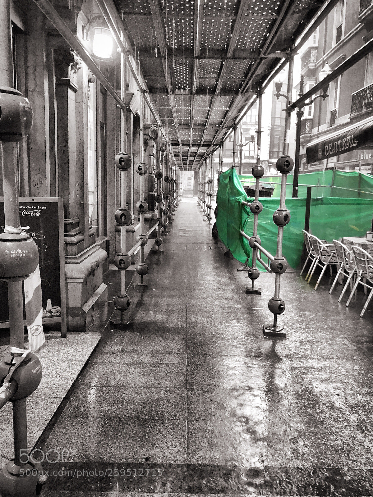 Apple iPhone X sample photo. Heavy rain... photography
