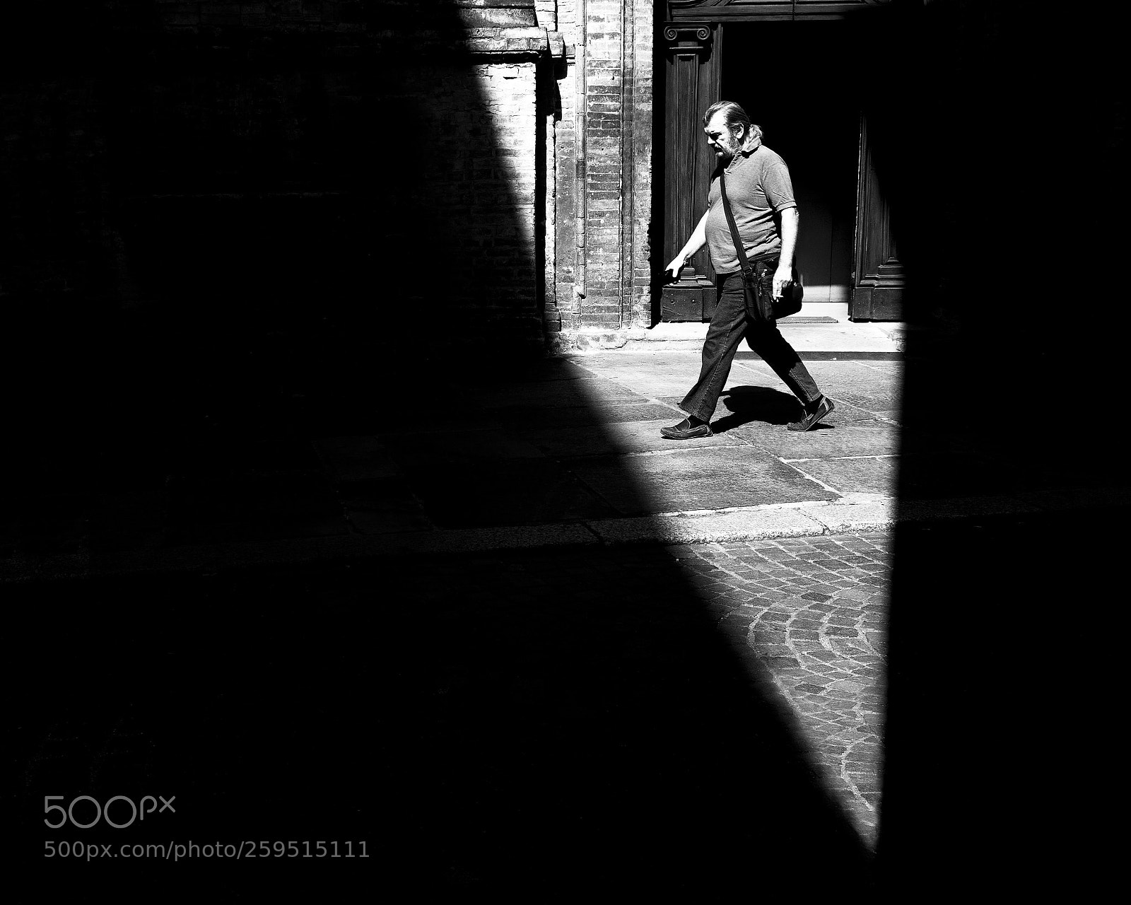 Nikon D7100 sample photo. Triangular shadow 3 photography