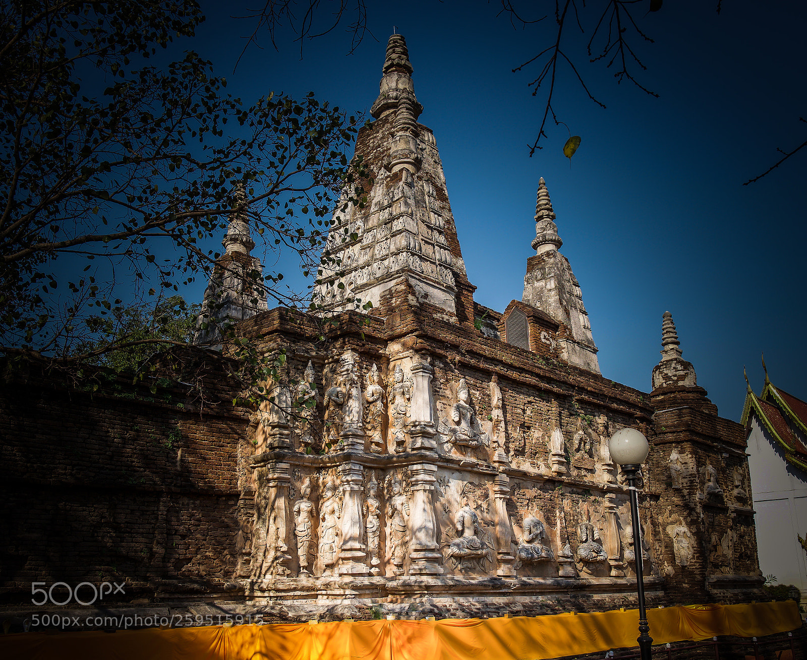 Leica Q (Typ 116) sample photo. Wat chet yod 15th photography