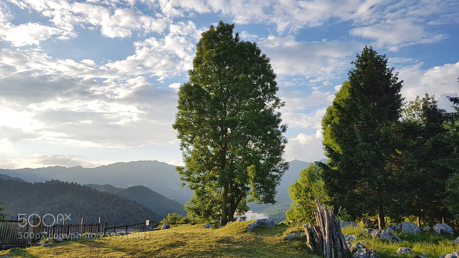 Samsung Galaxy S7 Edge sample photo. Evening in slovenia photography