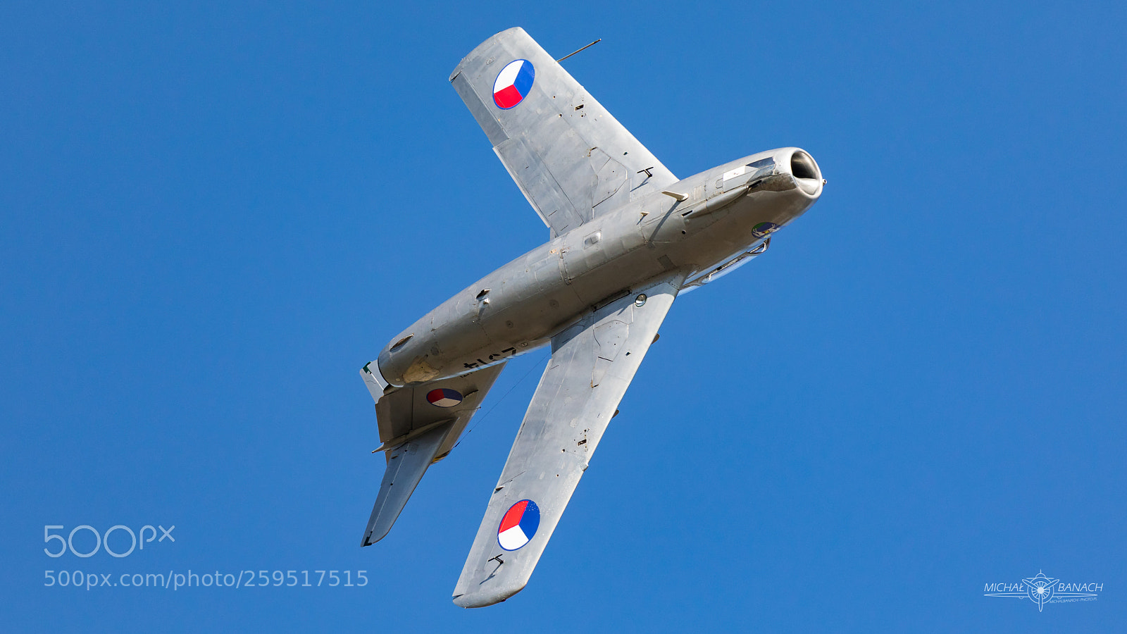 Canon EOS 5D Mark IV sample photo. Mig-15uti photography