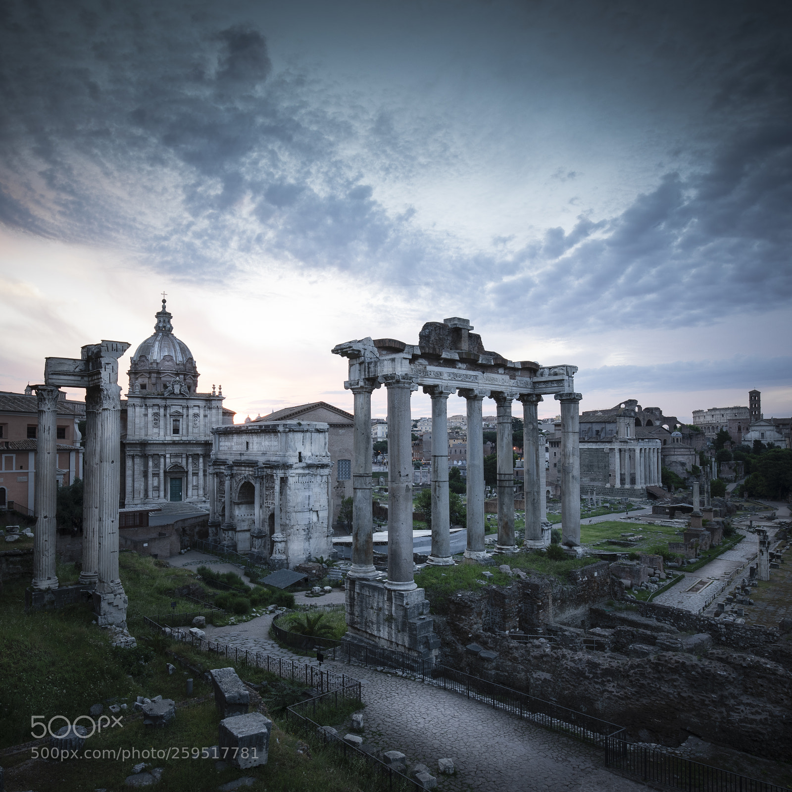Canon EOS 5D Mark IV sample photo. The temple of saturn photography