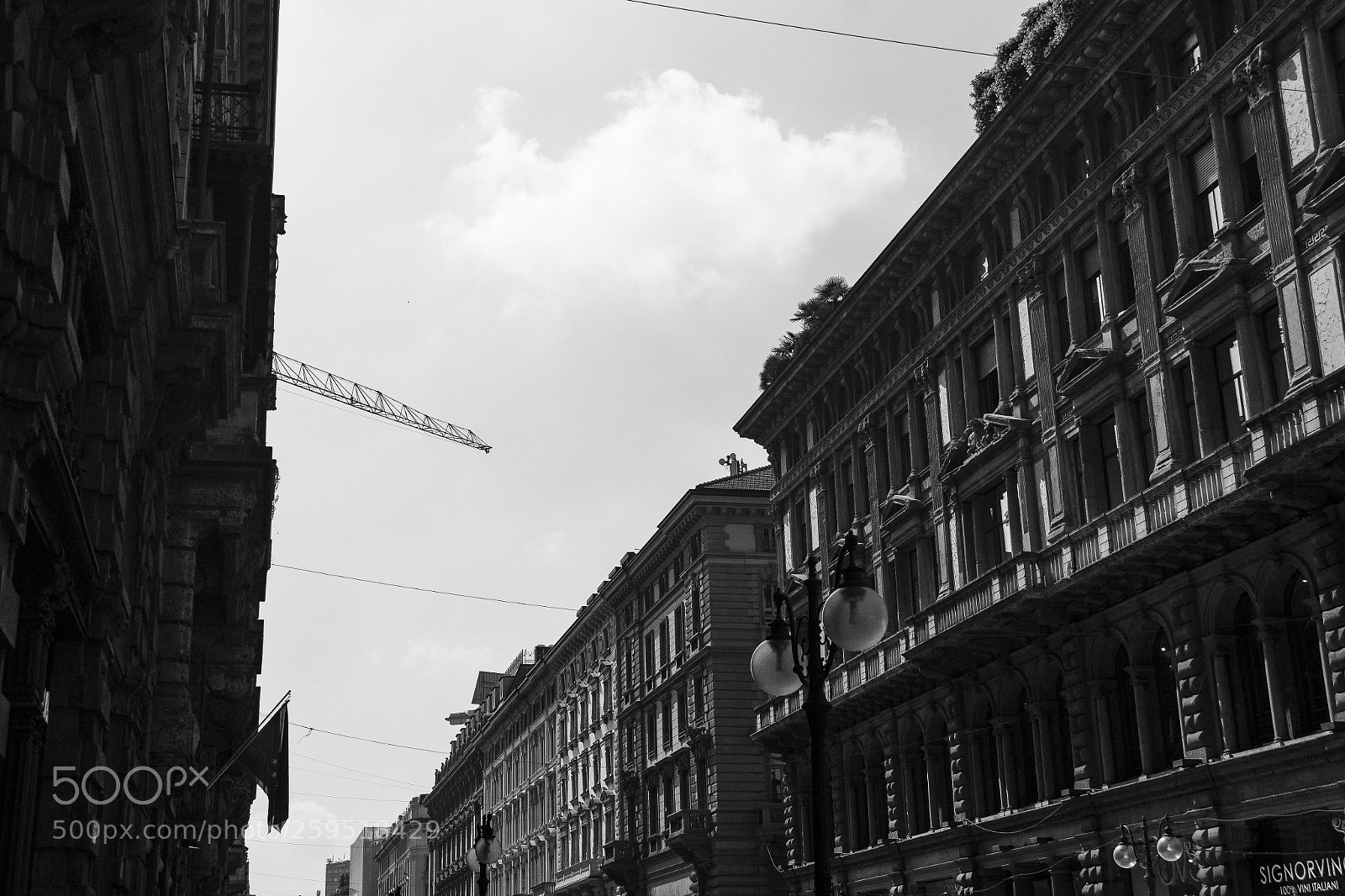 Canon EOS 1200D (EOS Rebel T5 / EOS Kiss X70 / EOS Hi) sample photo. Milan photography
