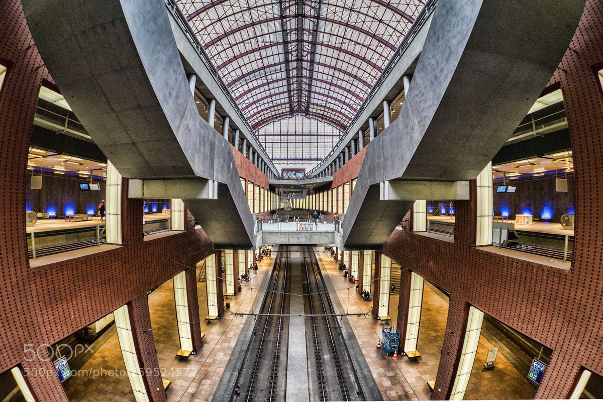 Sony a7 II sample photo. Antwerpen bahnhof photography