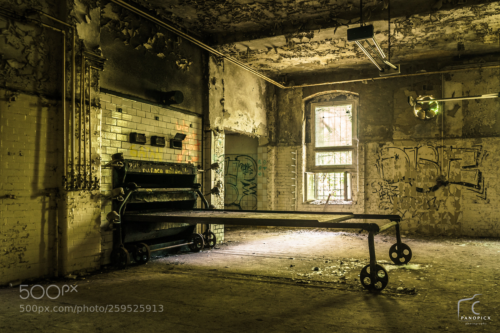 Sony a6000 sample photo. The lost bakery photography