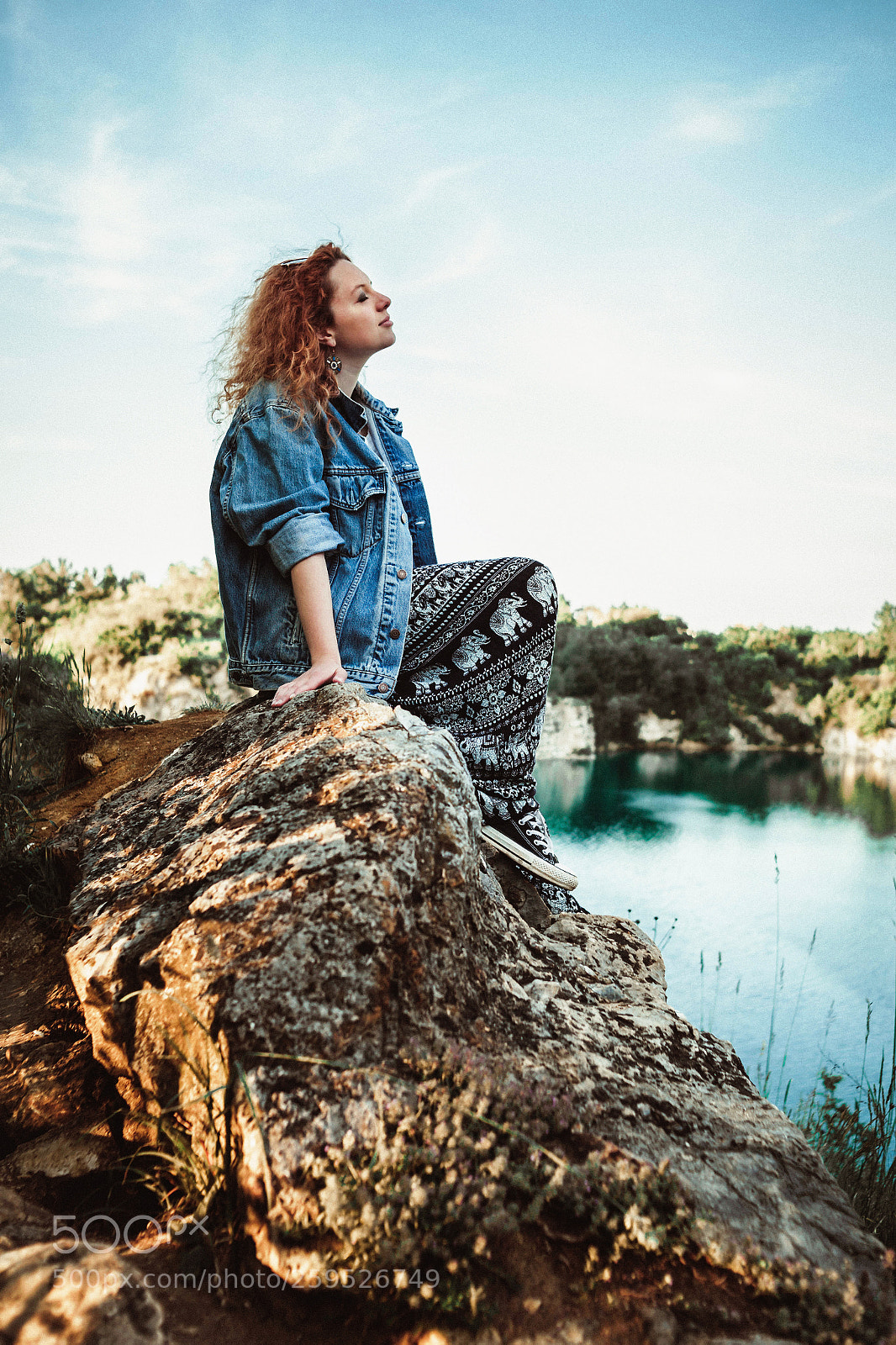 Canon EOS 5D Mark II sample photo. On cliff photography