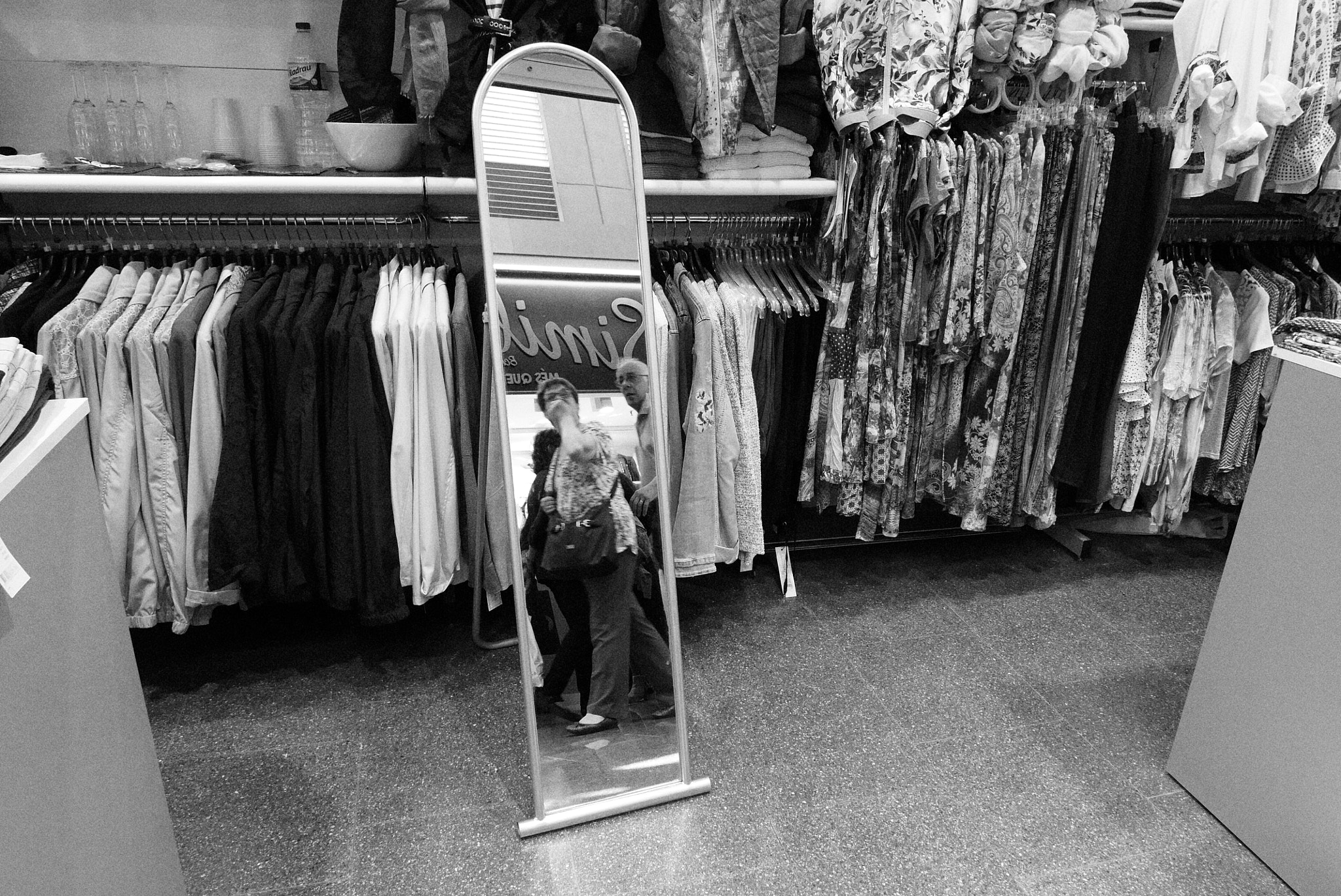 Leica D-Lux (Typ 109) sample photo. In barcelona market photography