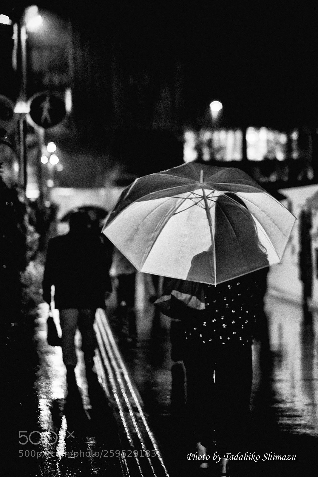 Fujifilm X-T2 sample photo. Umbrella woman photography