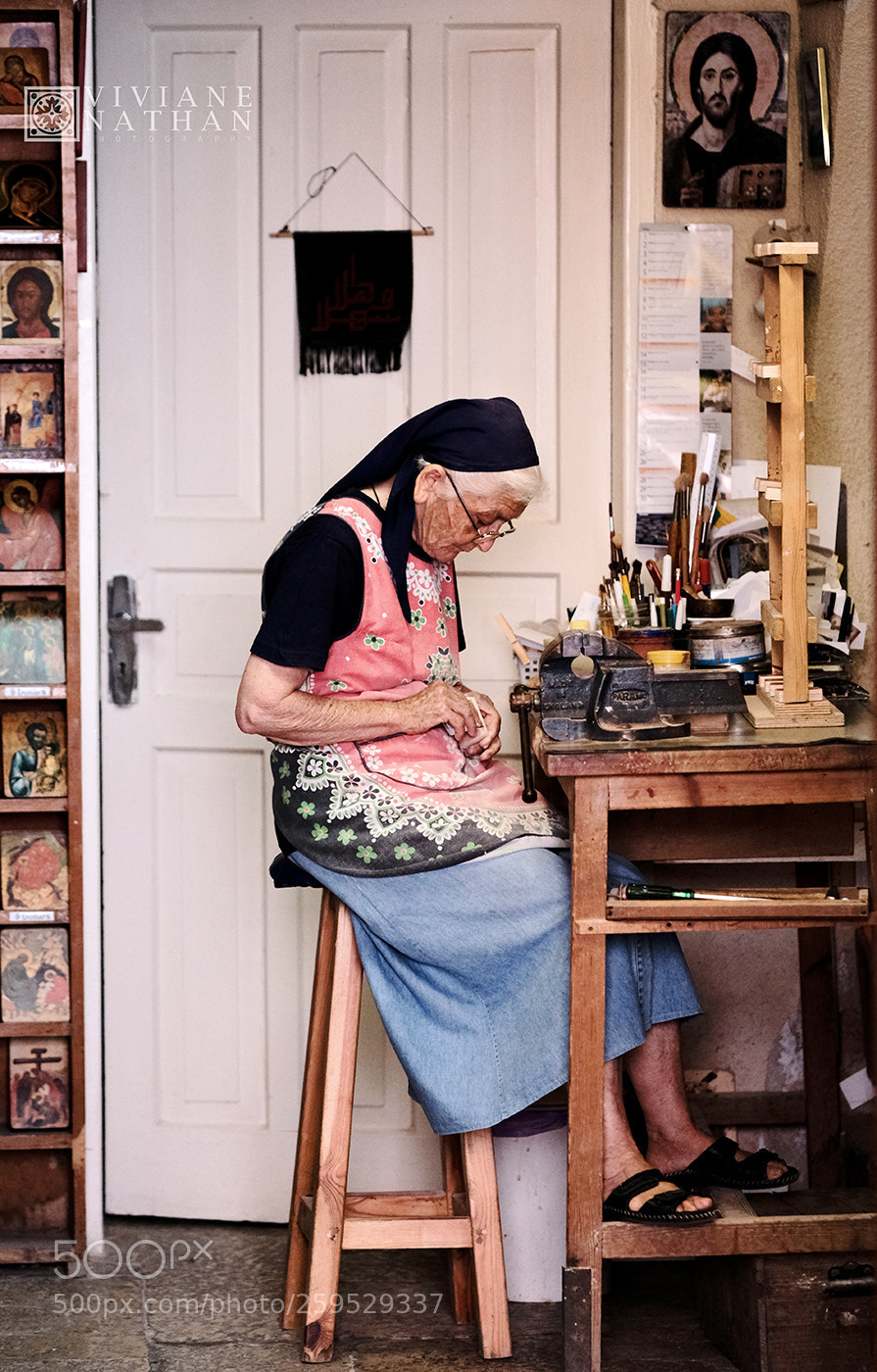 Fujifilm X-T2 sample photo. A nun making art photography