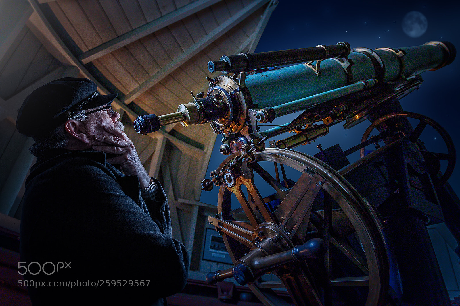 Canon EOS 5D Mark II sample photo. The astronomer photography