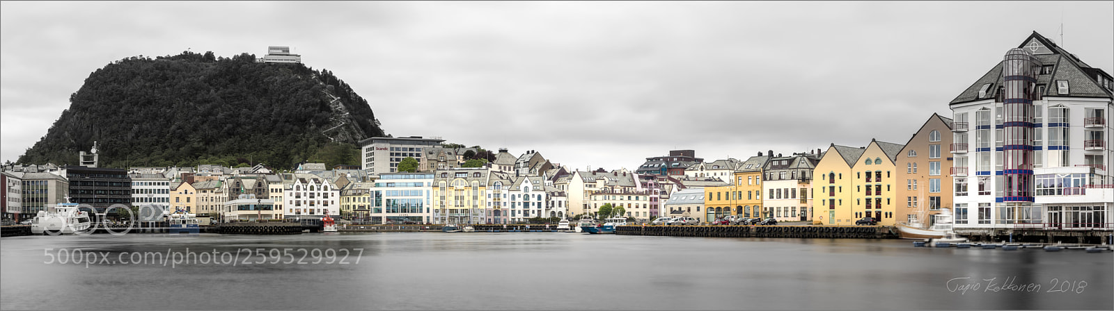 Pentax K-1 sample photo. ålesund photography