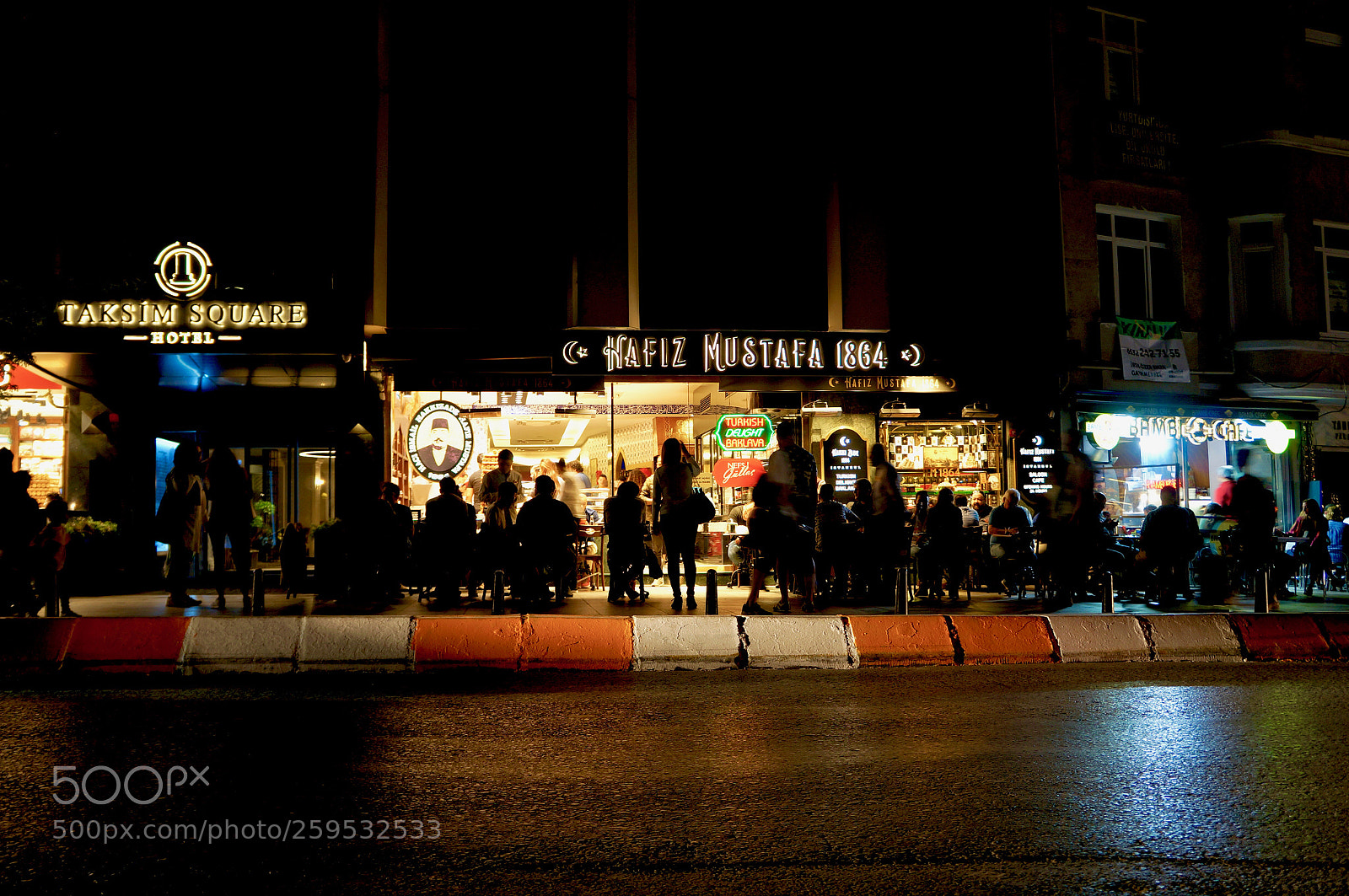 Sony Alpha NEX-6 sample photo. Taksim square... photography