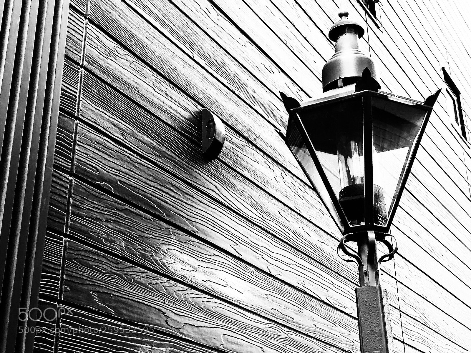 Apple iPhone 8 sample photo. Monotone lamp photography