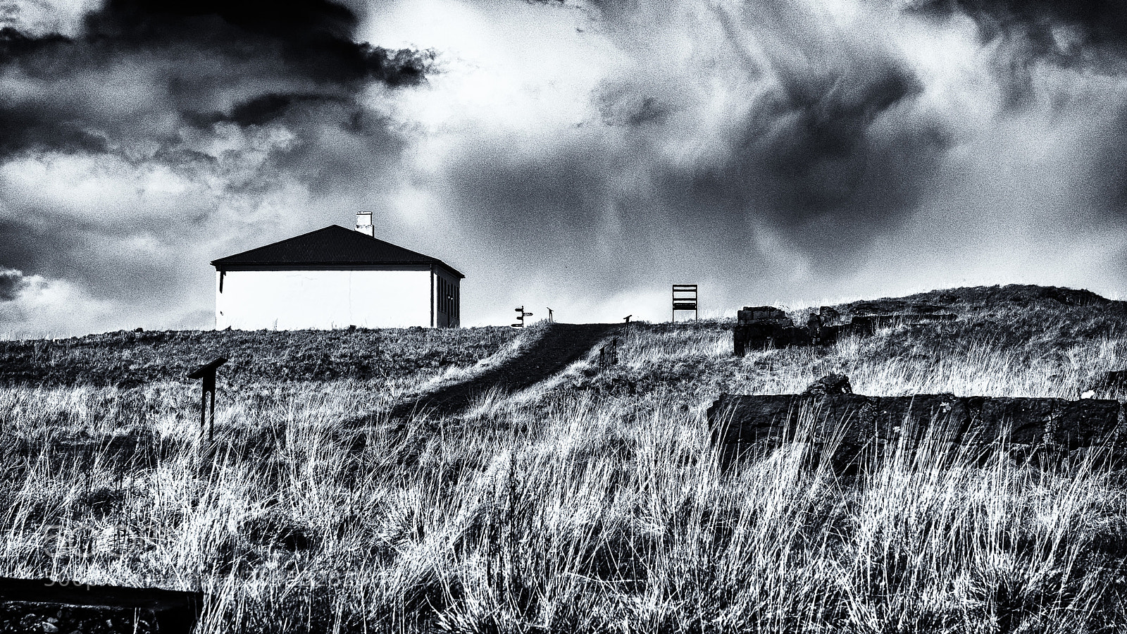 Olympus OM-D E-M1 sample photo. The schoolhouse photography