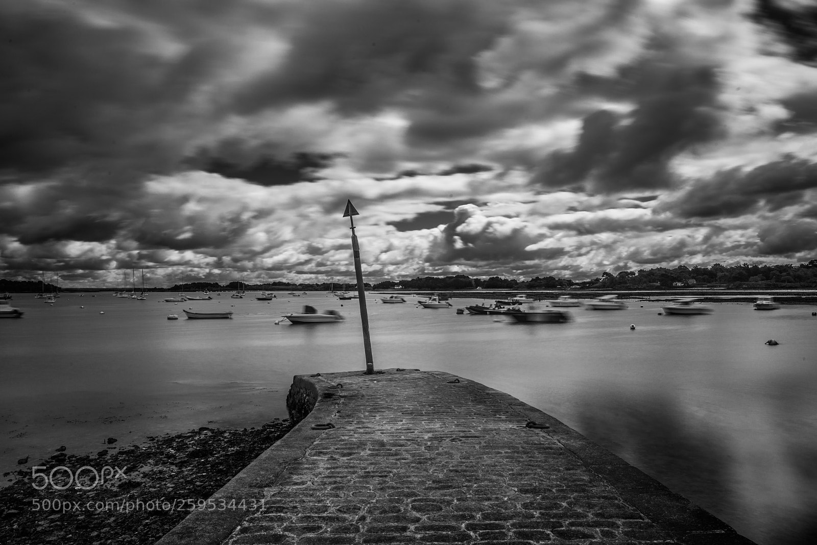 Nikon D610 sample photo. Waiting the tide photography