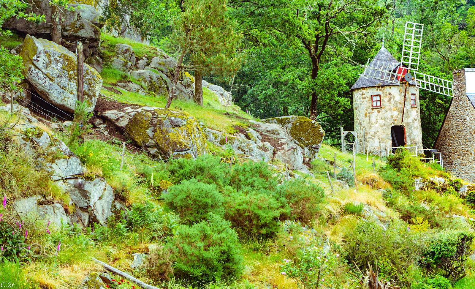 Canon EOS 750D (EOS Rebel T6i / EOS Kiss X8i) sample photo. Moulin d estaing,pays d photography