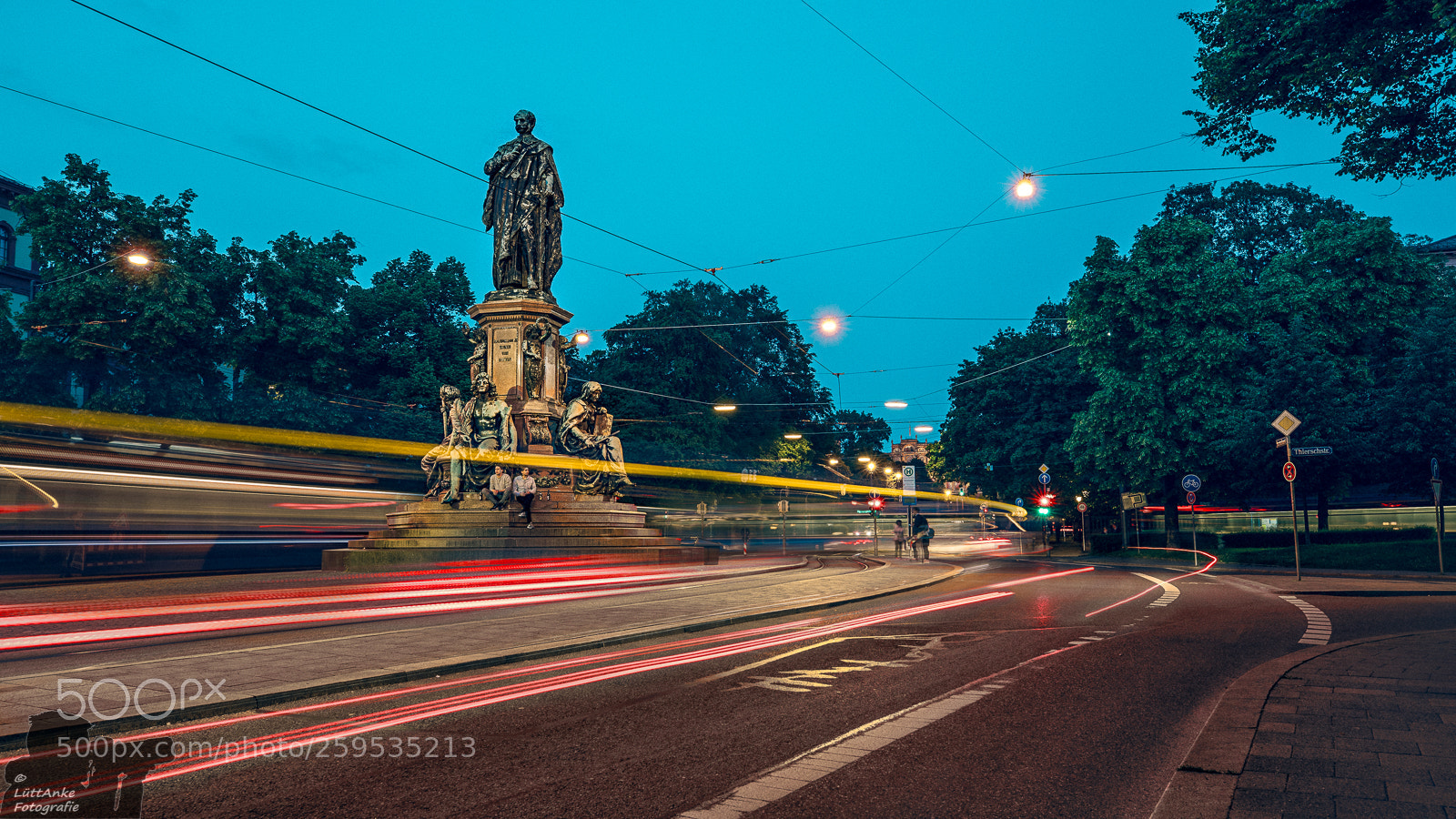 Canon EOS 5D Mark IV sample photo. Light trails in munich photography