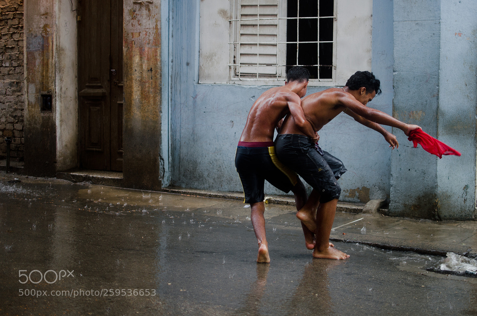 Nikon D5100 sample photo. It's raining in havana photography