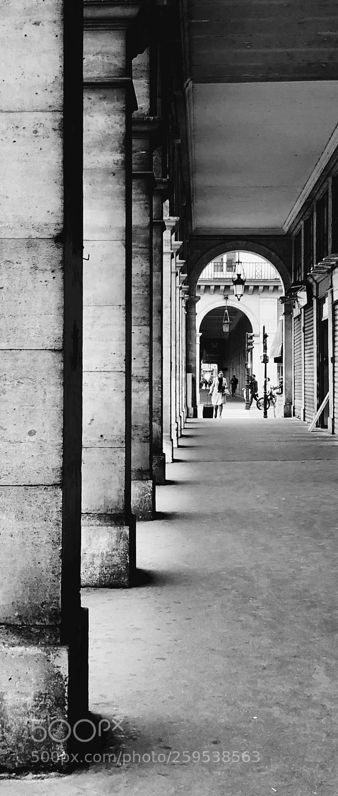 Apple iPhone X sample photo. A walk in paris photography