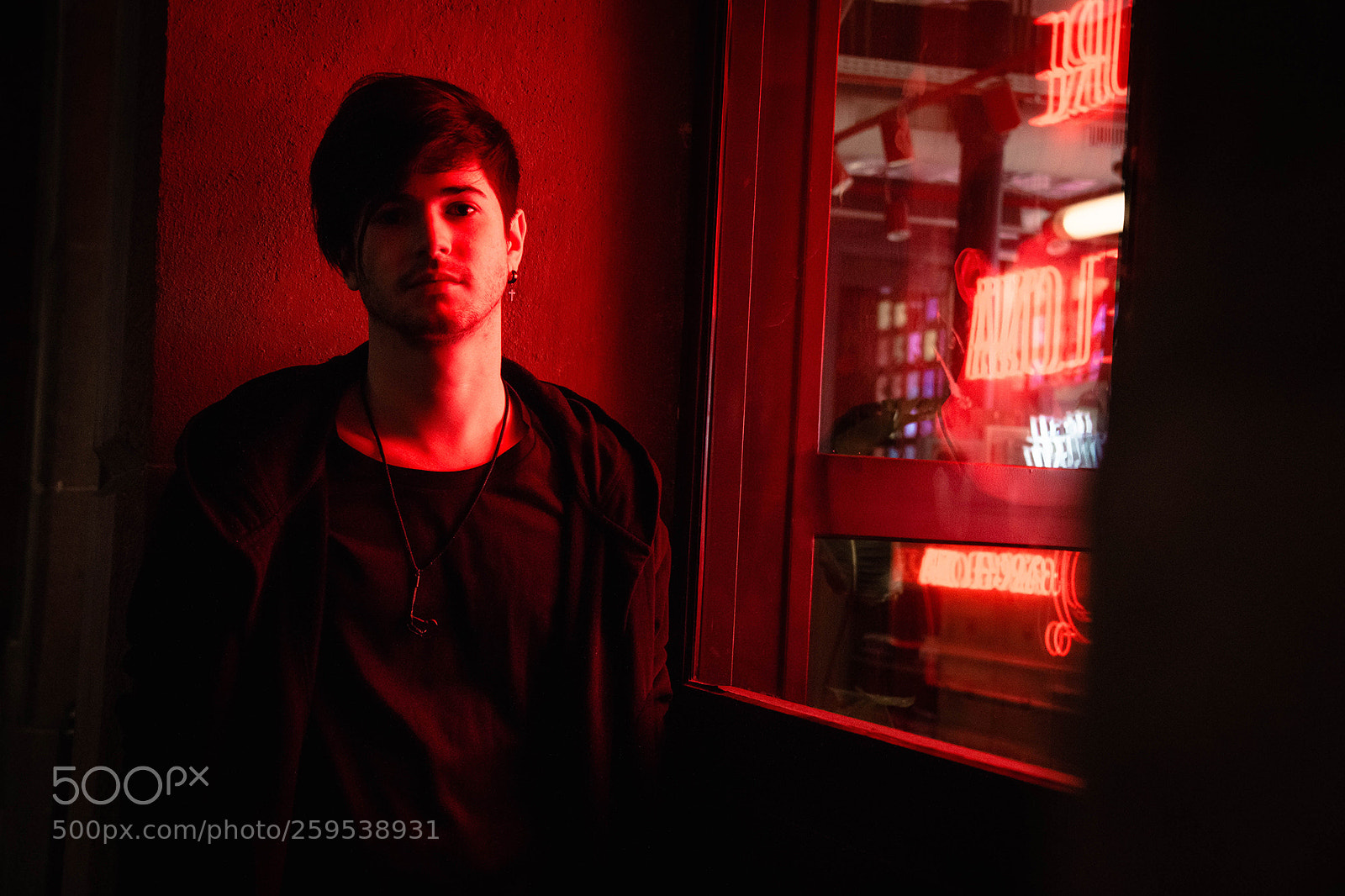 Canon EOS 70D sample photo. Red neon photography