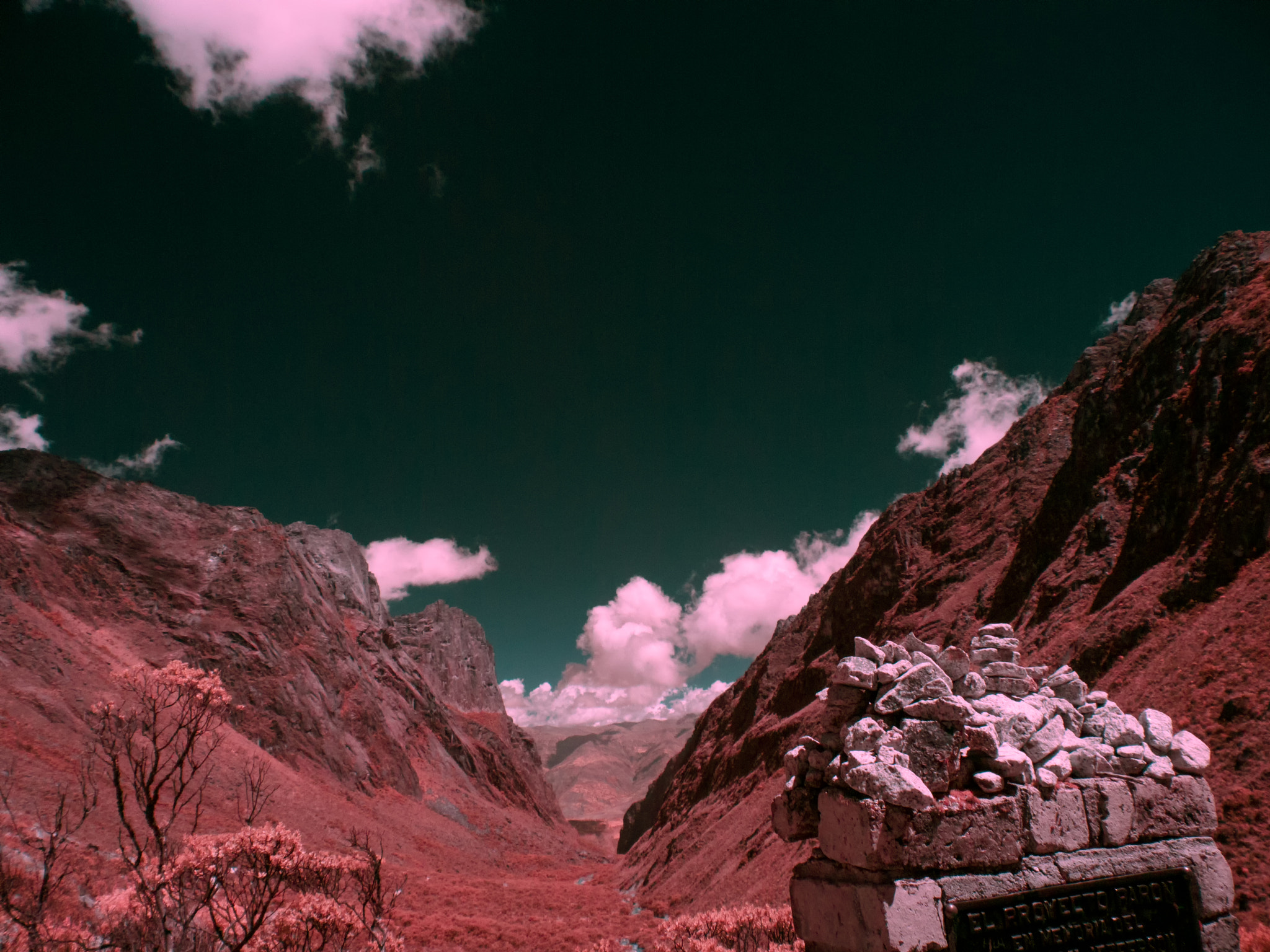 Panasonic Lumix DMC-GF3 sample photo. Paron infrared 2018 - peru photography