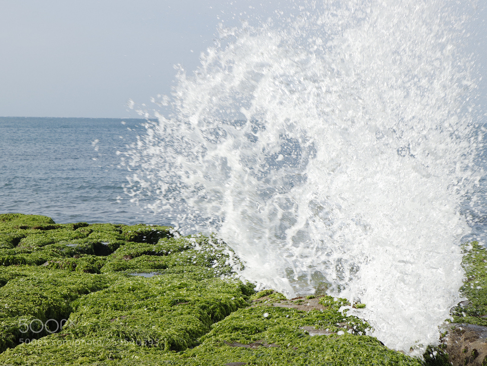 Canon EOS 77D (EOS 9000D / EOS 770D) sample photo. The waves photography