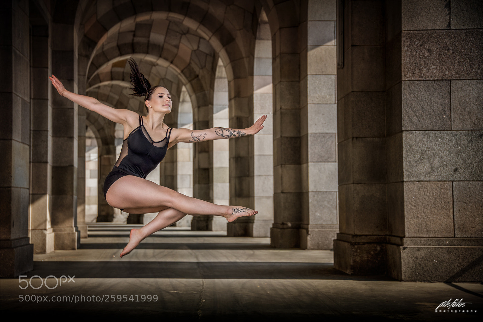 Canon EOS 5D Mark IV sample photo. Jump photography