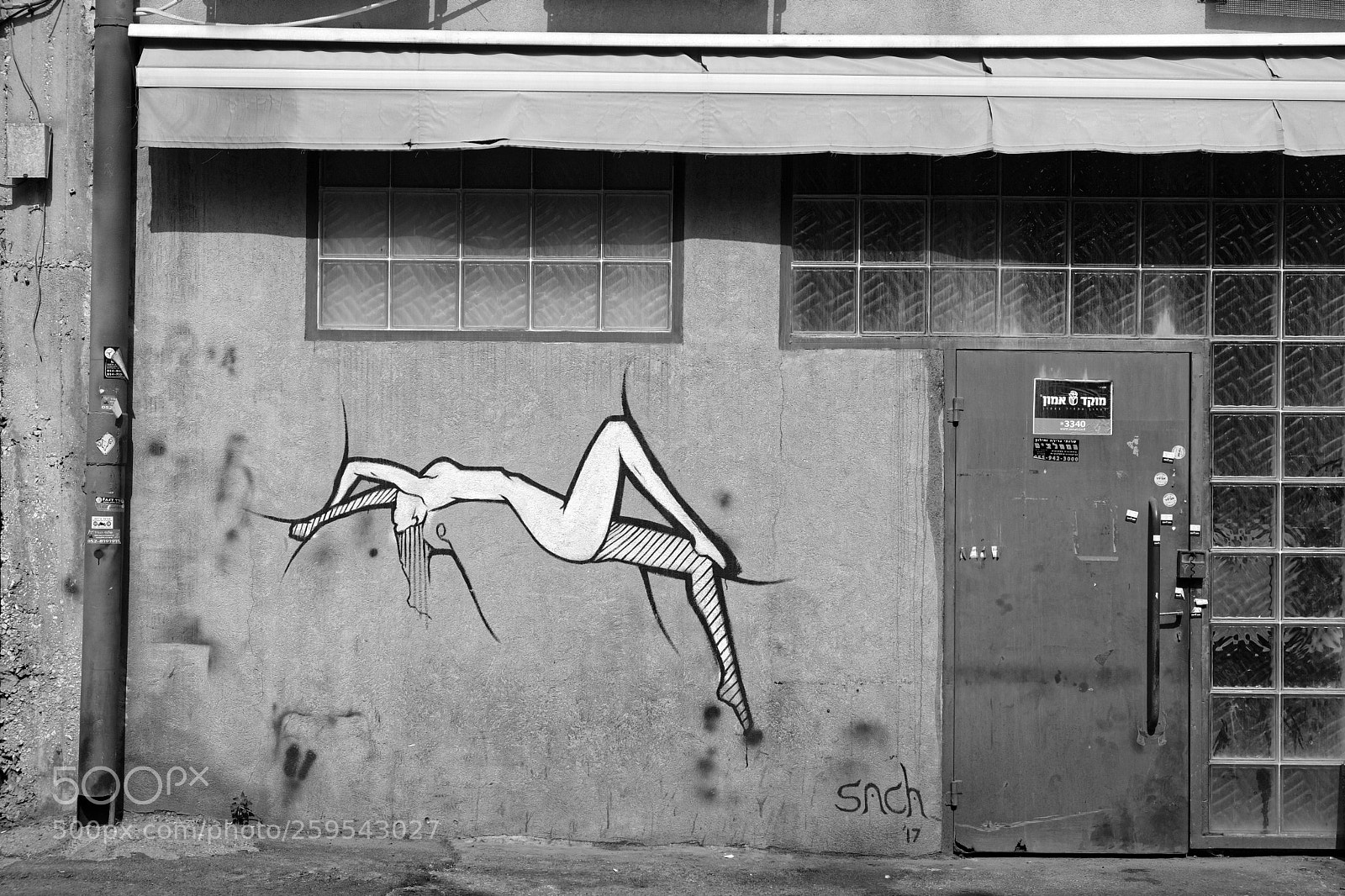 Fujifilm X-E3 sample photo. The lady in white photography