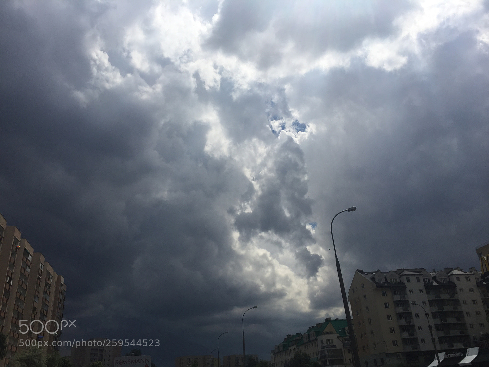 Apple iPhone 6 sample photo. Cloud photography