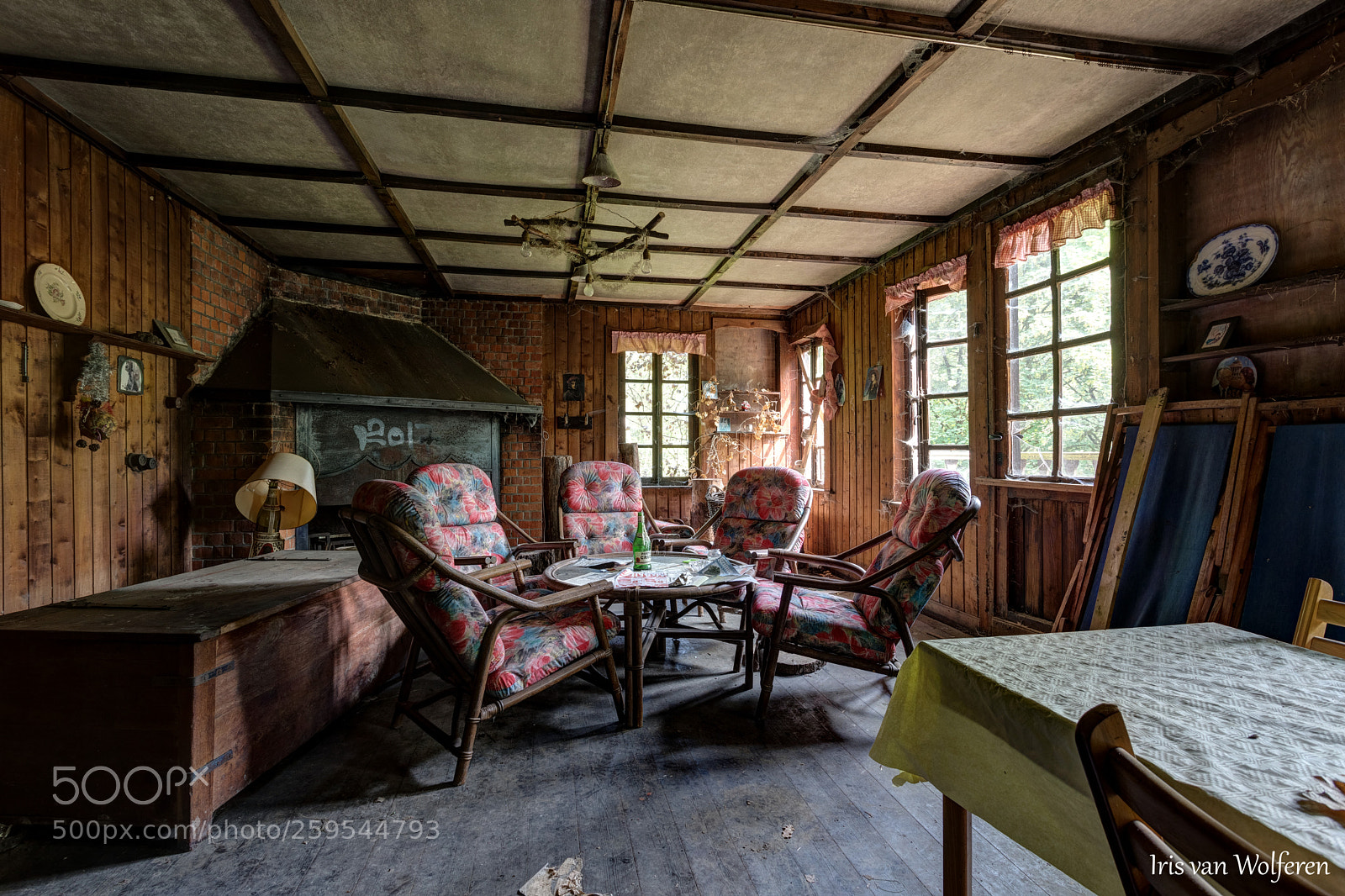 Canon EOS 6D Mark II sample photo. Chalet de la chasseur photography