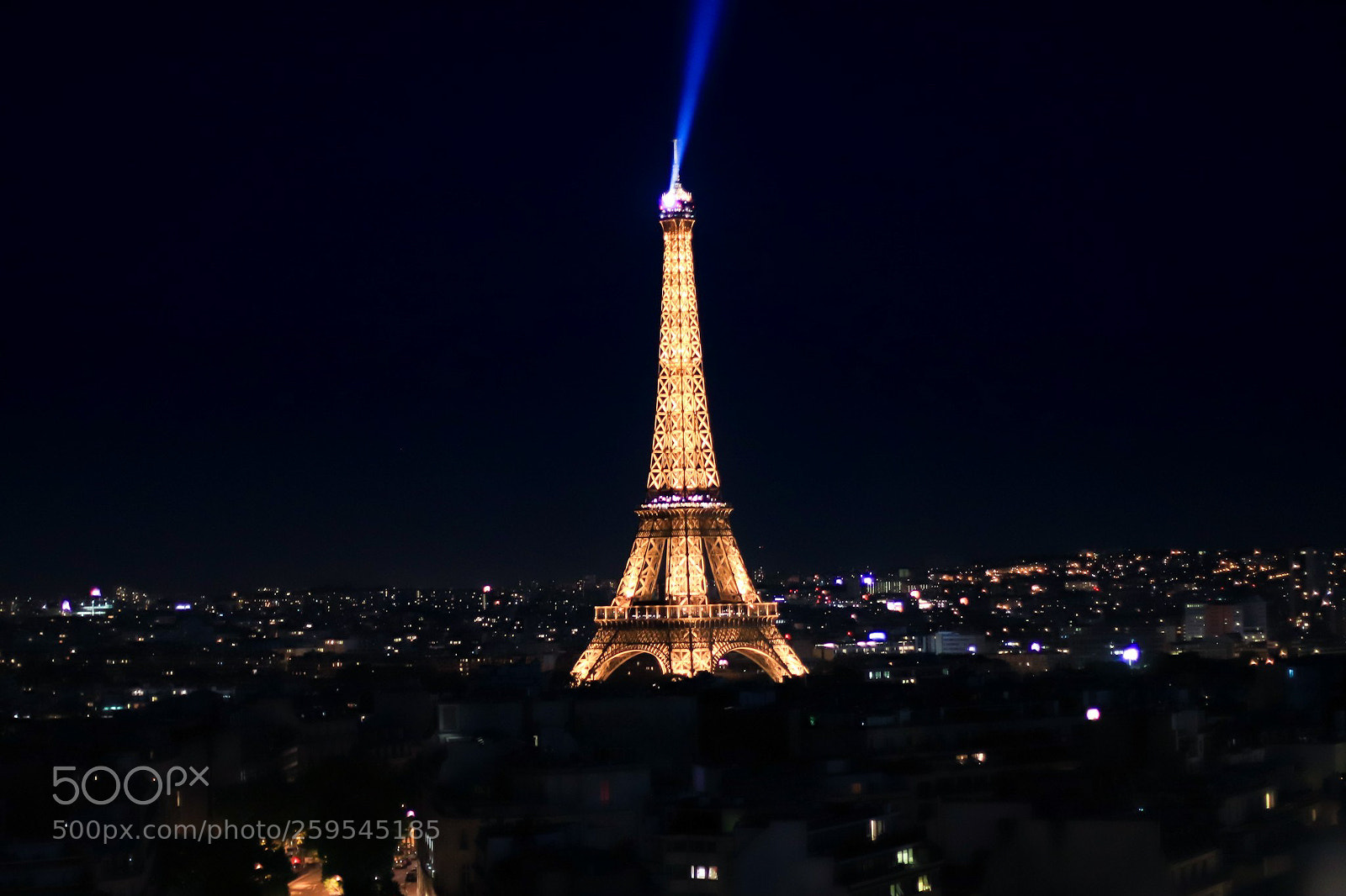 Canon EOS 77D (EOS 9000D / EOS 770D) sample photo. City of blinding lights photography