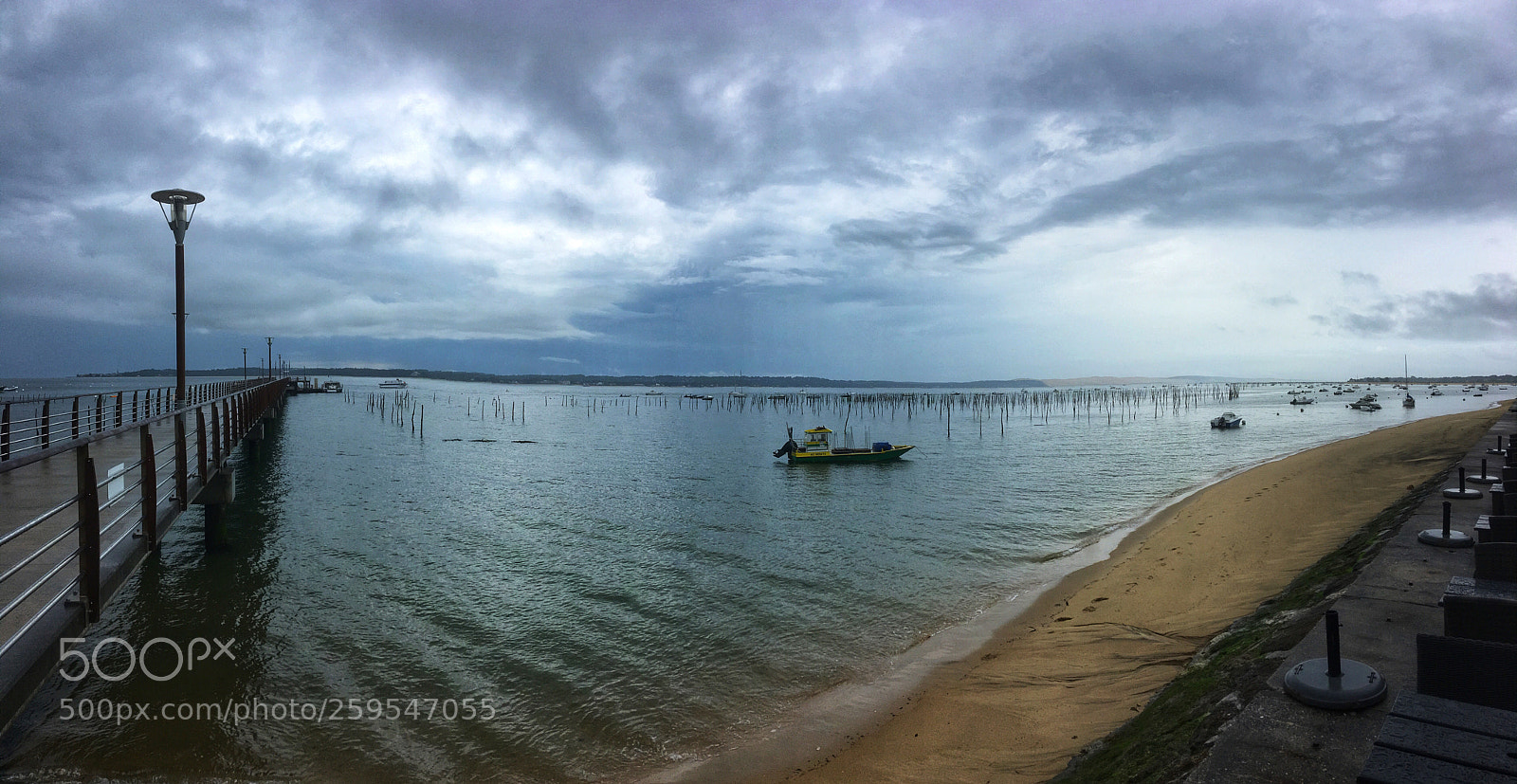 Apple iPhone SE sample photo. Avis de tempête  photography