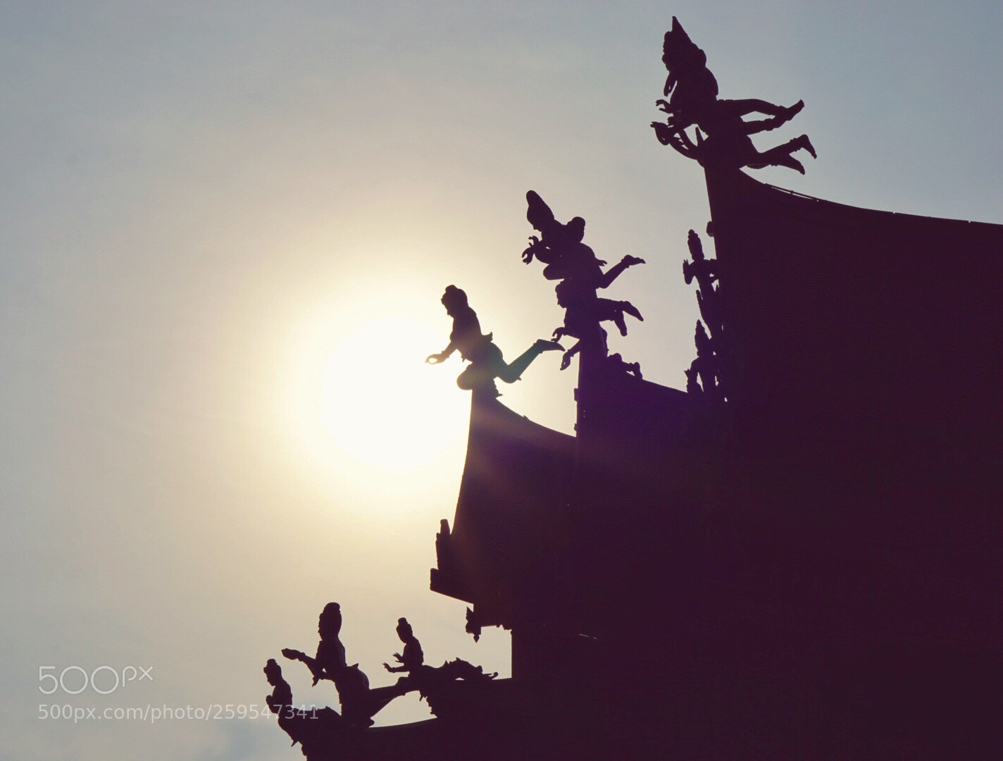 Sony a6000 sample photo. Holding the sun photography