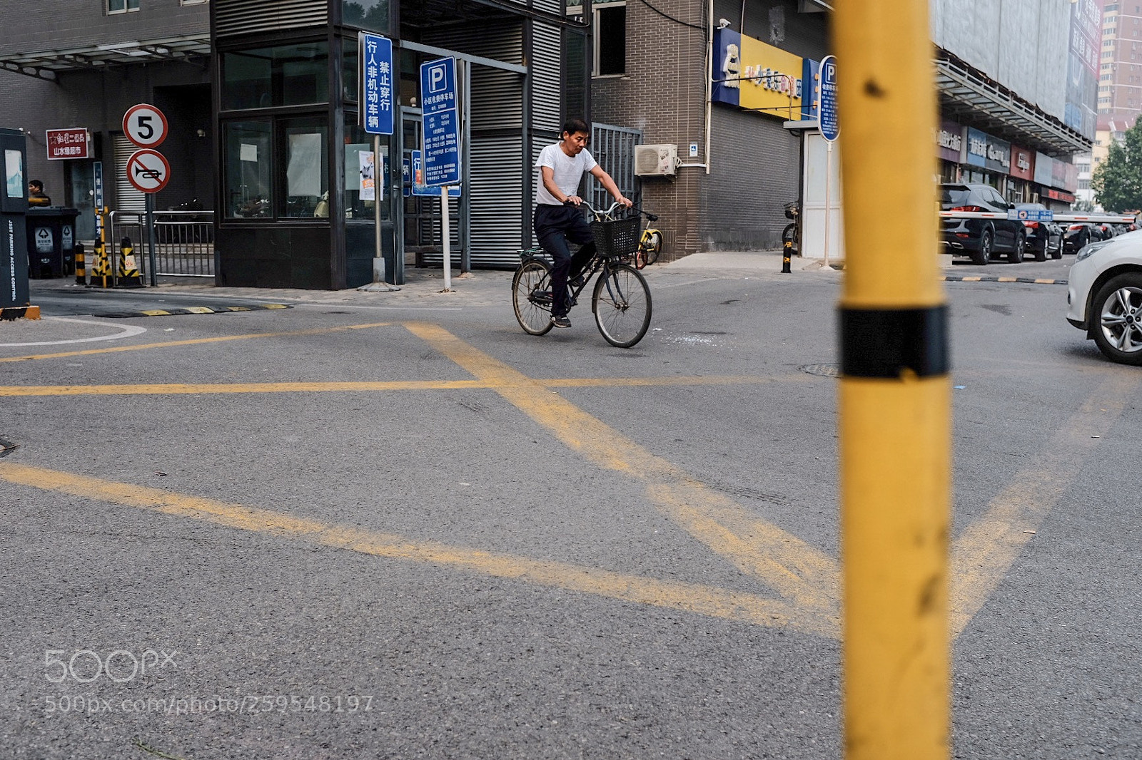 Fujifilm X100F sample photo. Untitled photography