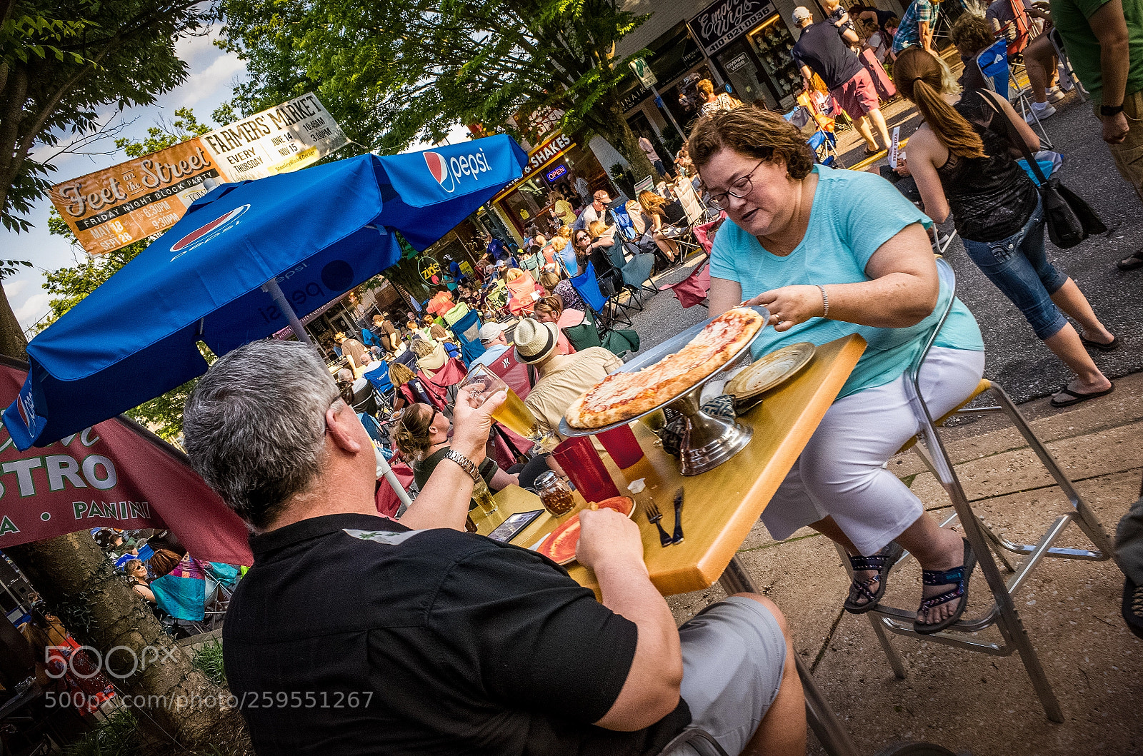 Ricoh GR II sample photo. Pizza on the street photography
