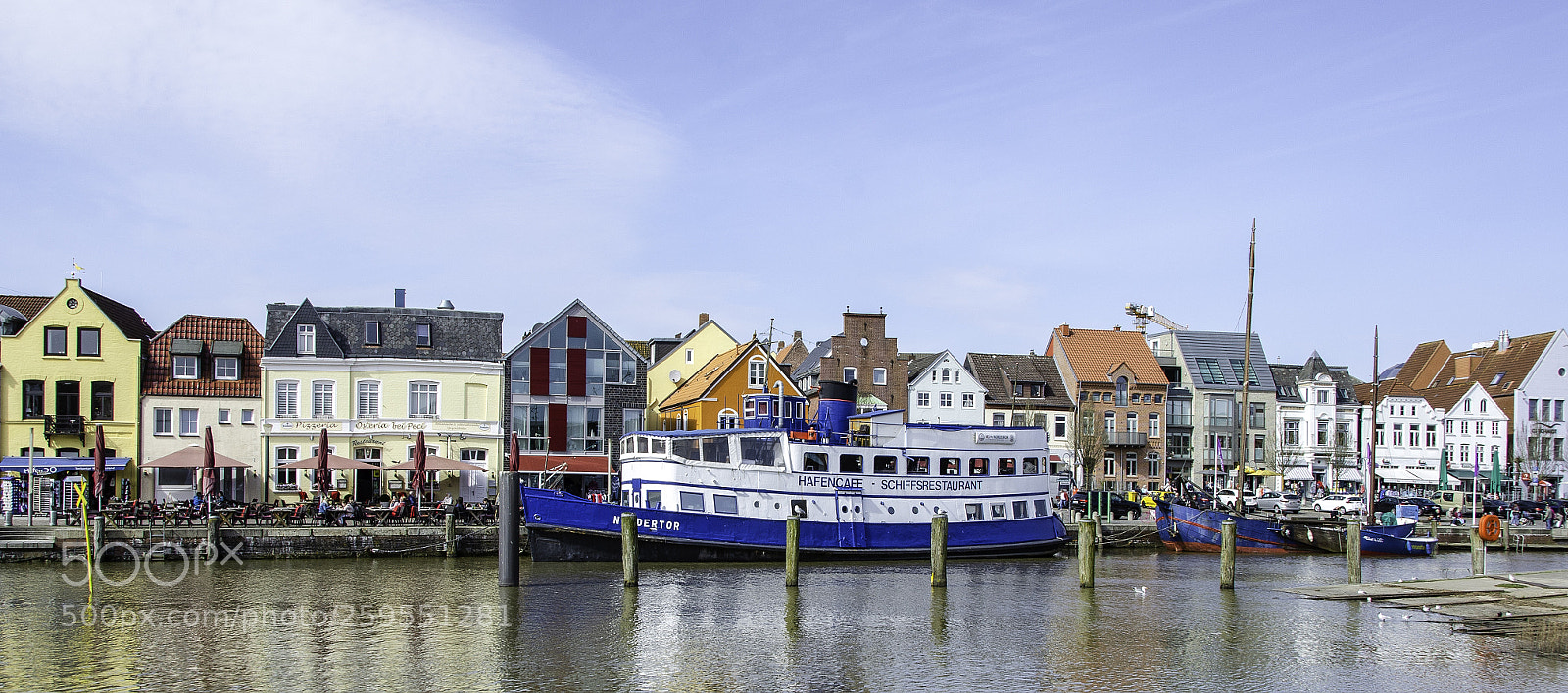 Nikon D7000 sample photo. Harbor front in husum photography