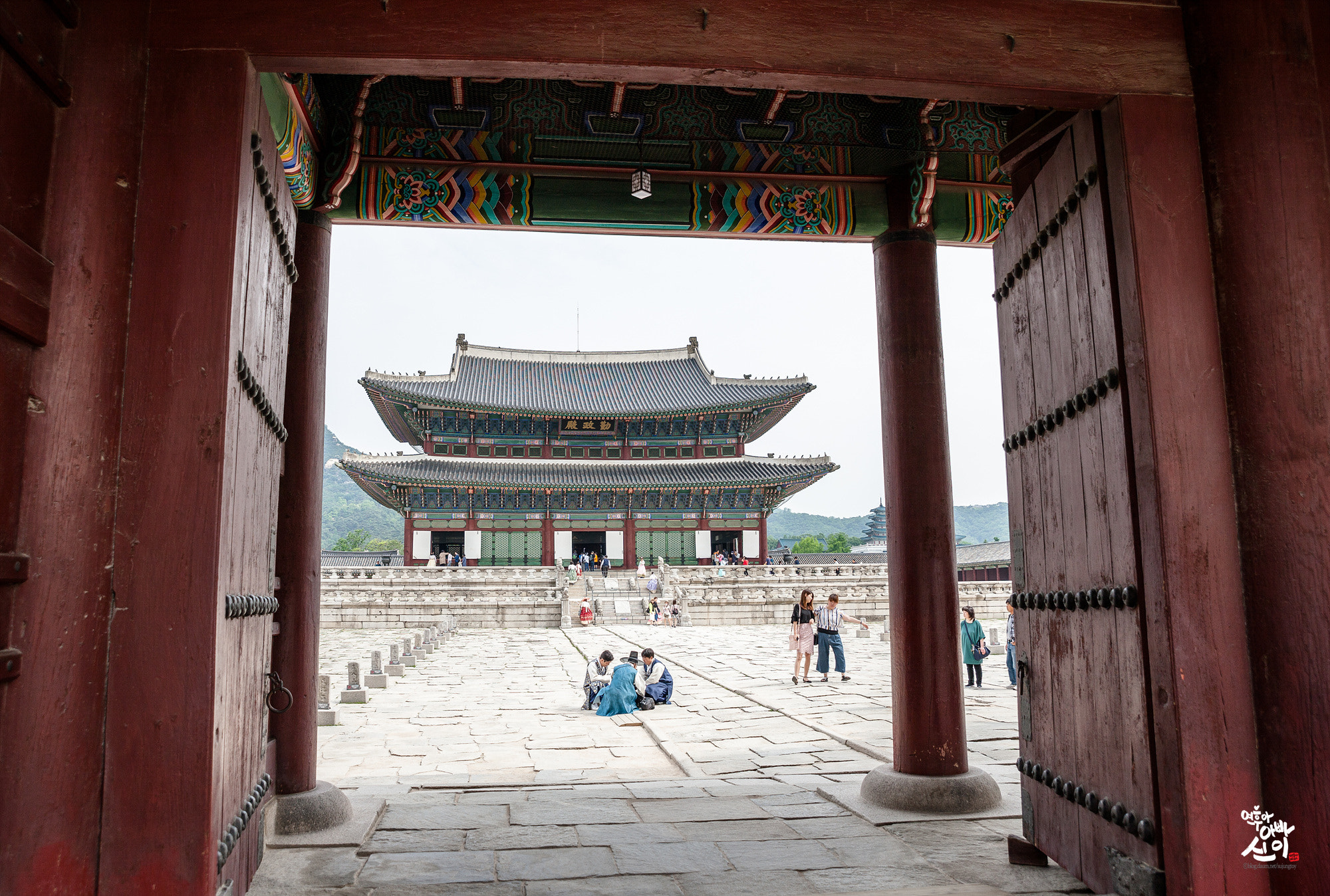 Canon EOS-1Ds Mark III sample photo. Gyeongbok palace photography