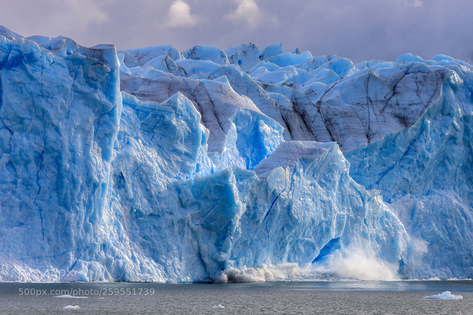 Canon EOS 5D Mark IV sample photo. Large piece of ice photography