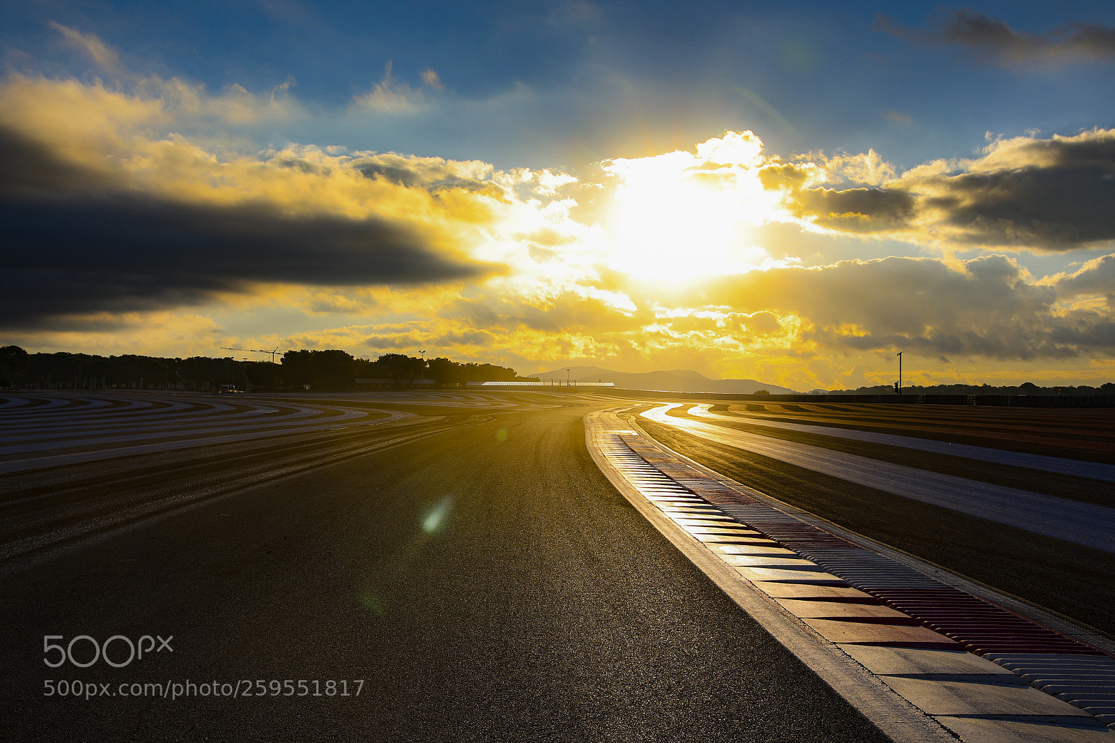Canon EOS 5D Mark IV sample photo. Sunrise on sport road photography