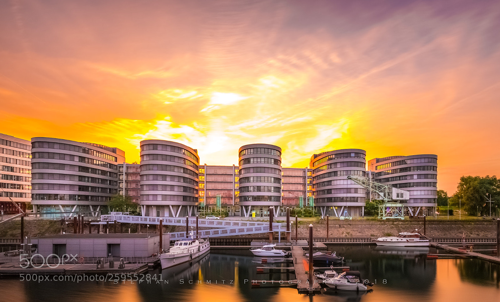 Canon EOS 6D Mark II sample photo. Fire in the sky photography