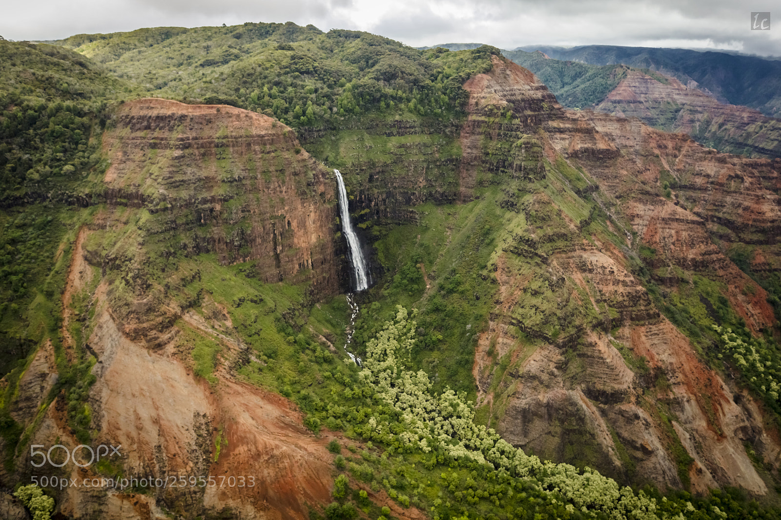 Canon EOS 5DS R sample photo. Waimea falls, kauai photography