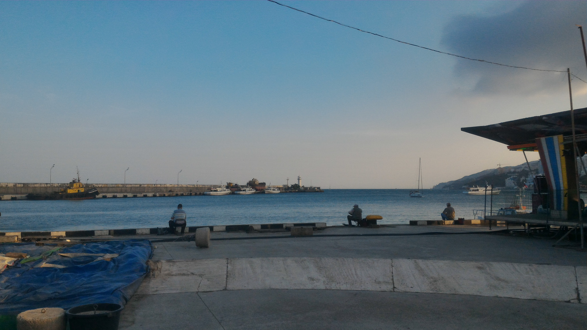 ASUS ZenFone 2 (ZE551ML) sample photo. City yalta russia photography