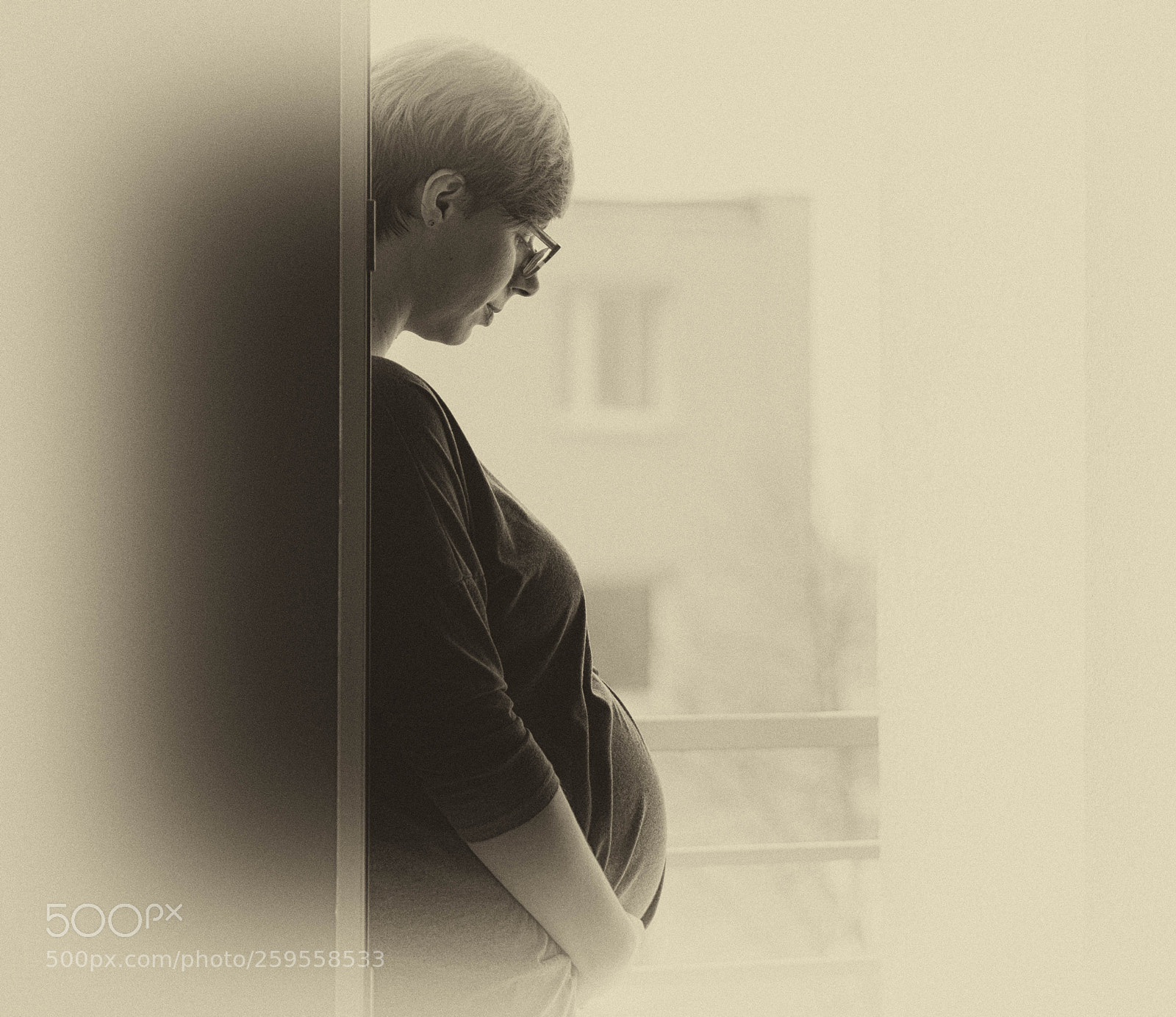 Olympus OM-D E-M10 sample photo. Pregnancy photography