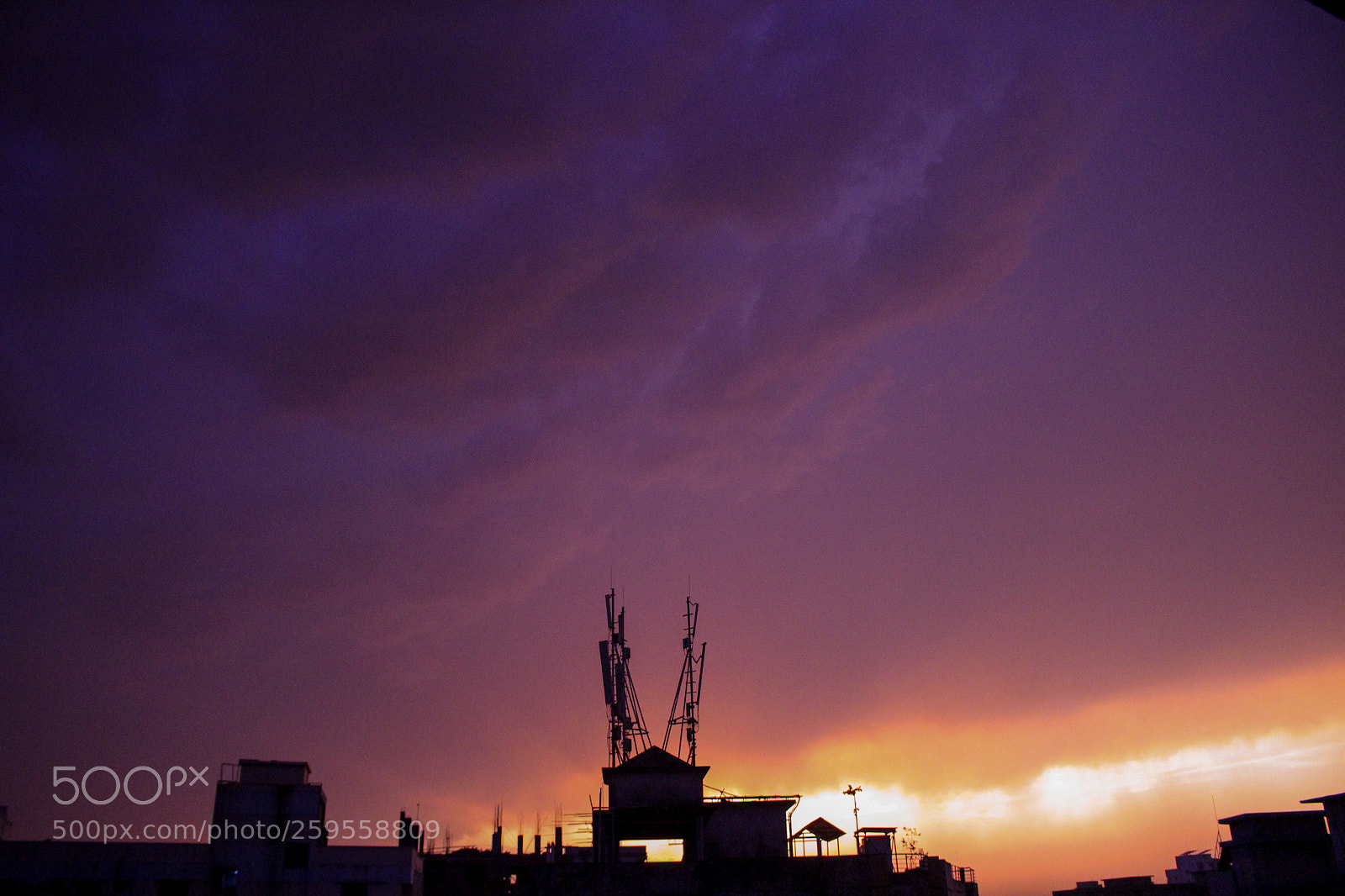 Canon EOS 700D (EOS Rebel T5i / EOS Kiss X7i) sample photo. Dusk mixed with coulds photography