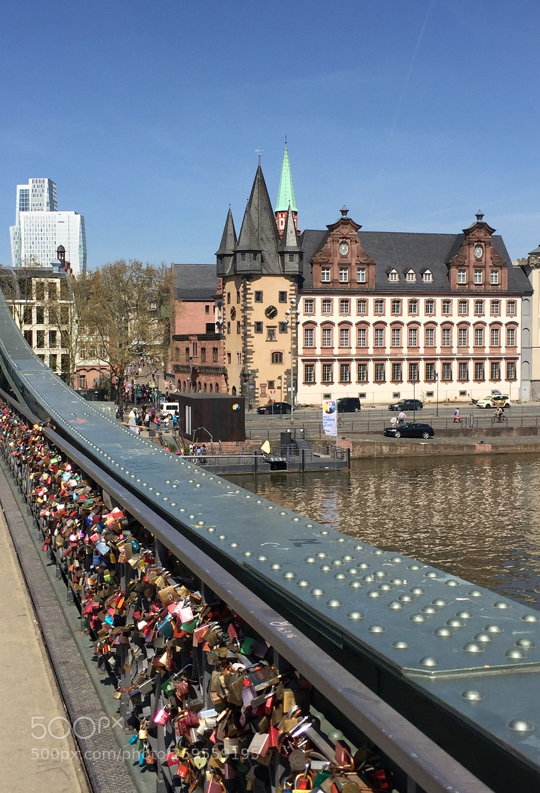 Apple iPhone 6 Plus sample photo. Frankfurter geschichte photography