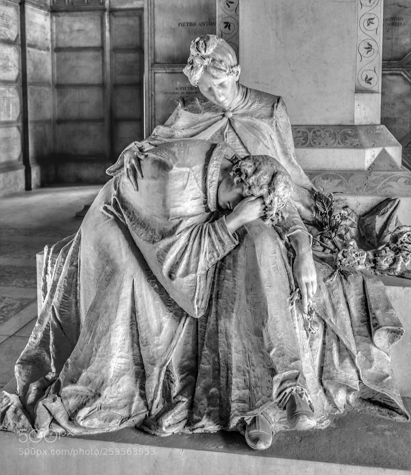 Canon EOS 6D Mark II sample photo. Sadness cimitero vantiniano photography